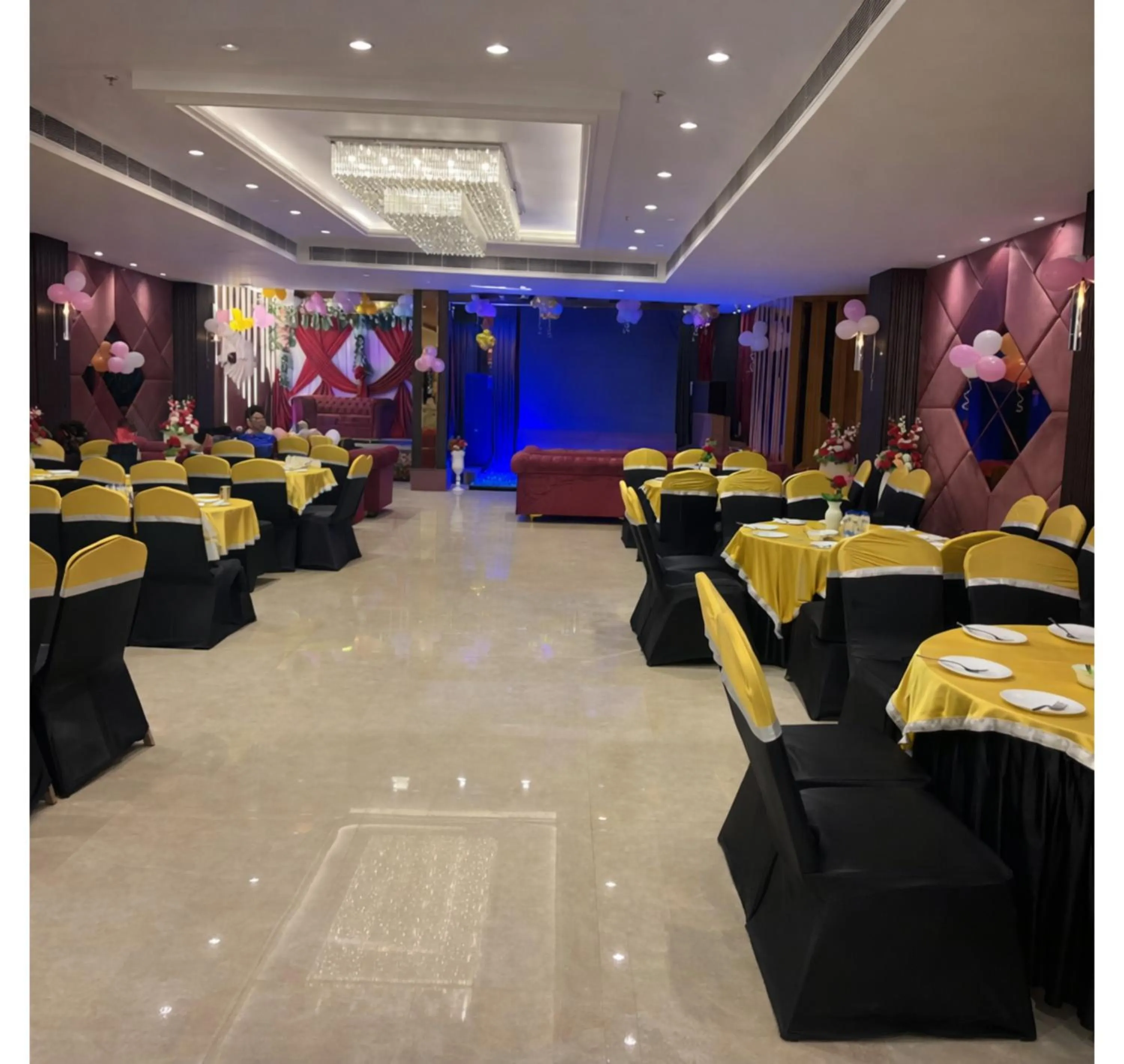 Banquet/Function facilities in Hotel Diamond Villa and Banquet