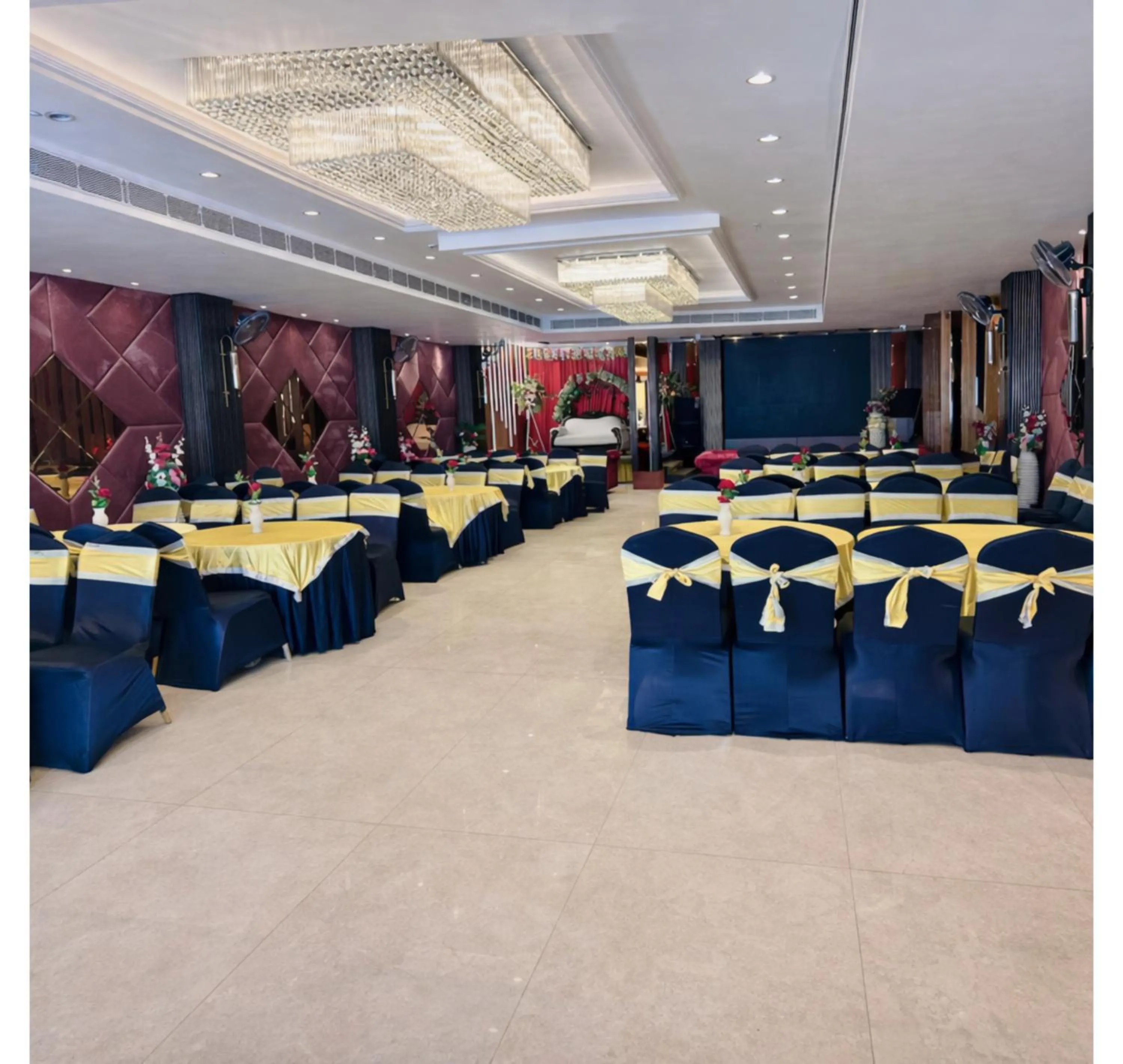 Banquet/Function facilities in Hotel Diamond Villa and Banquet