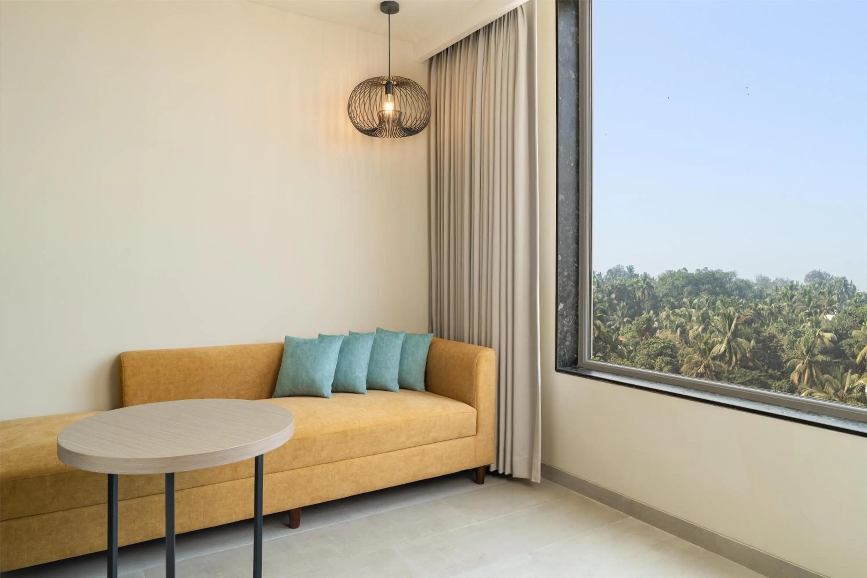 Living room in Hilton Garden Inn Goa Calangute
