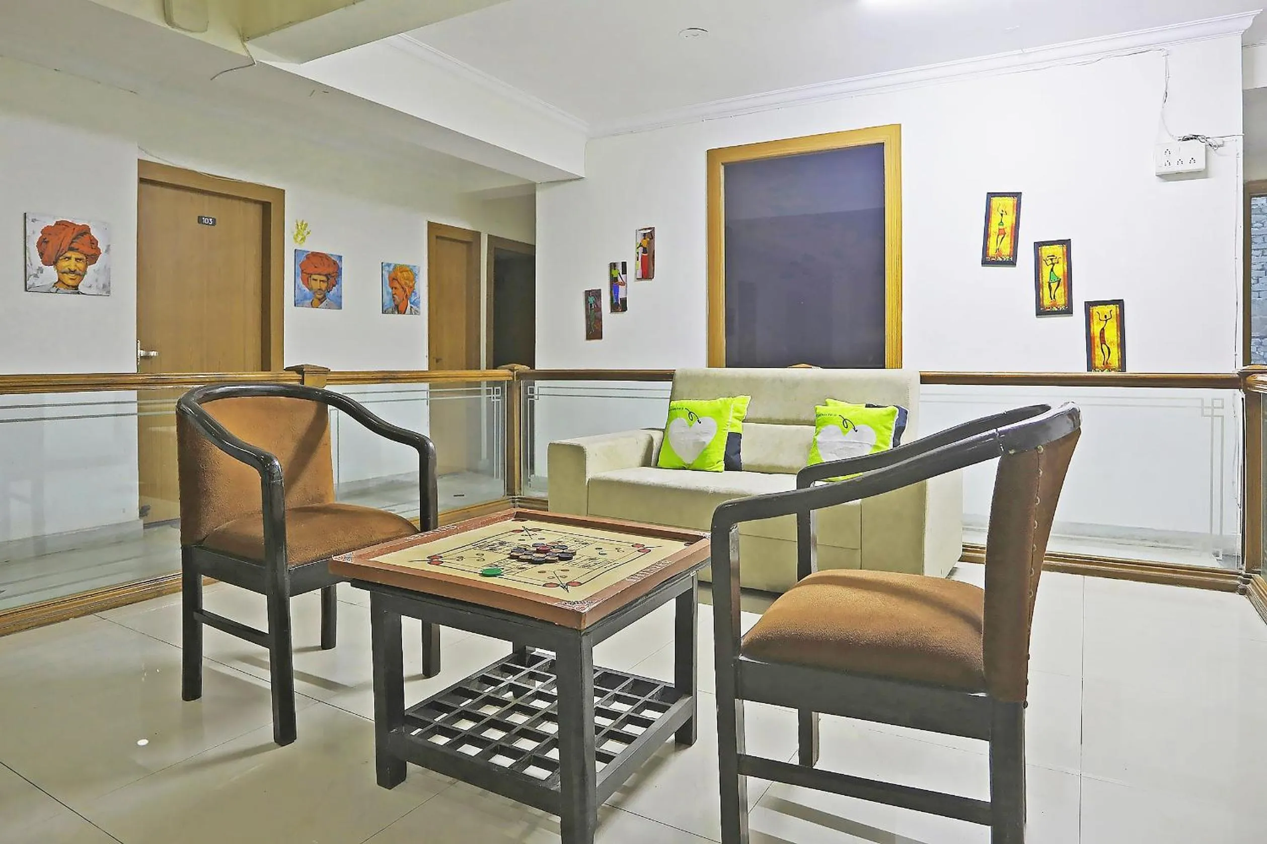 Lobby or reception in Collection O Royal Residency S30