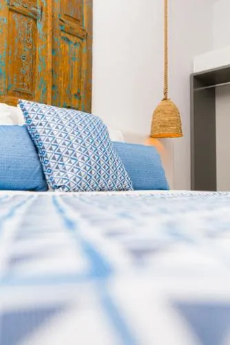 Lindos Portes Blue