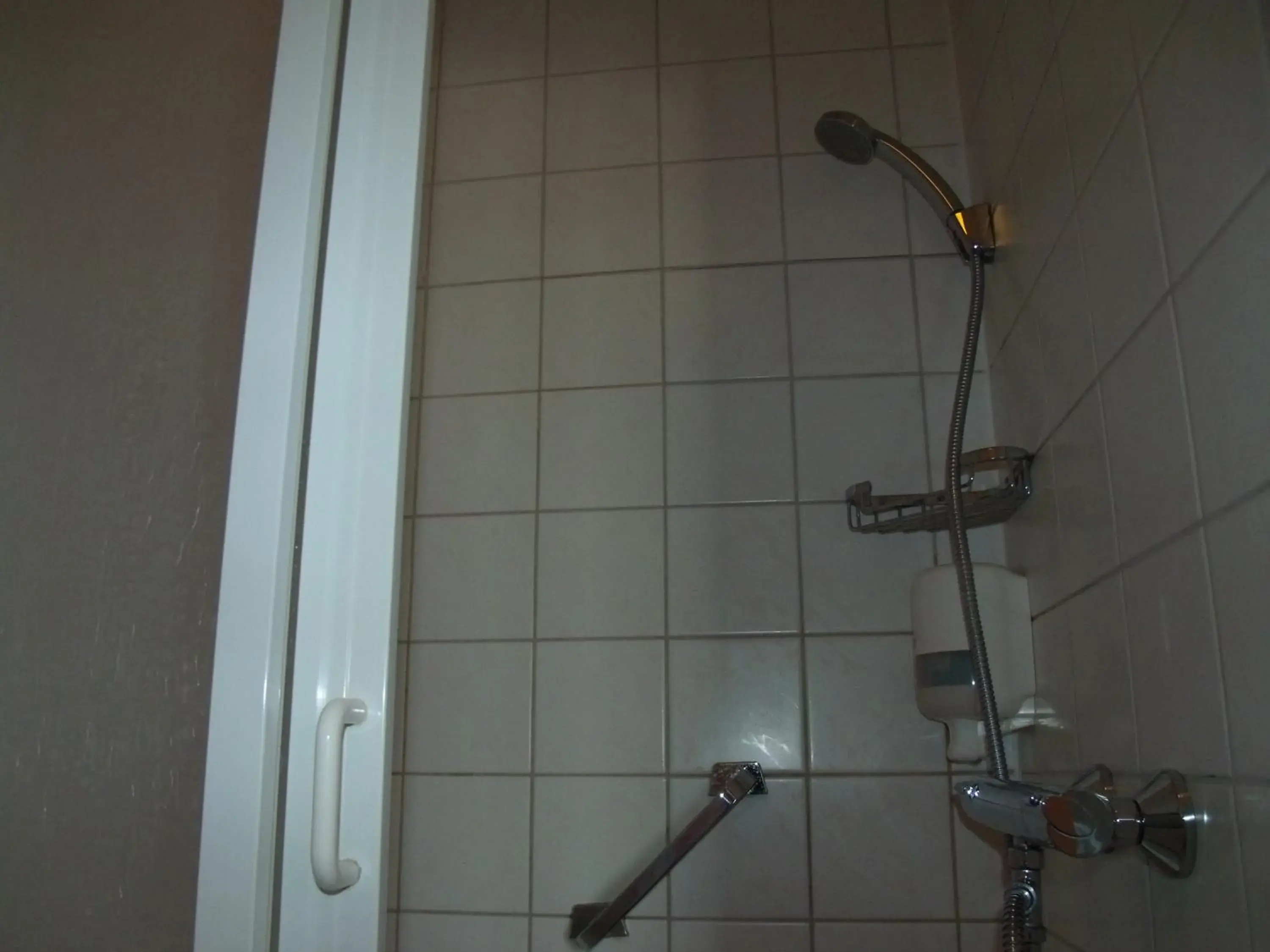 Budget Single Room in Zorn Hotel Duinlust Budget Single Room in Zorn Hotel Duinlust