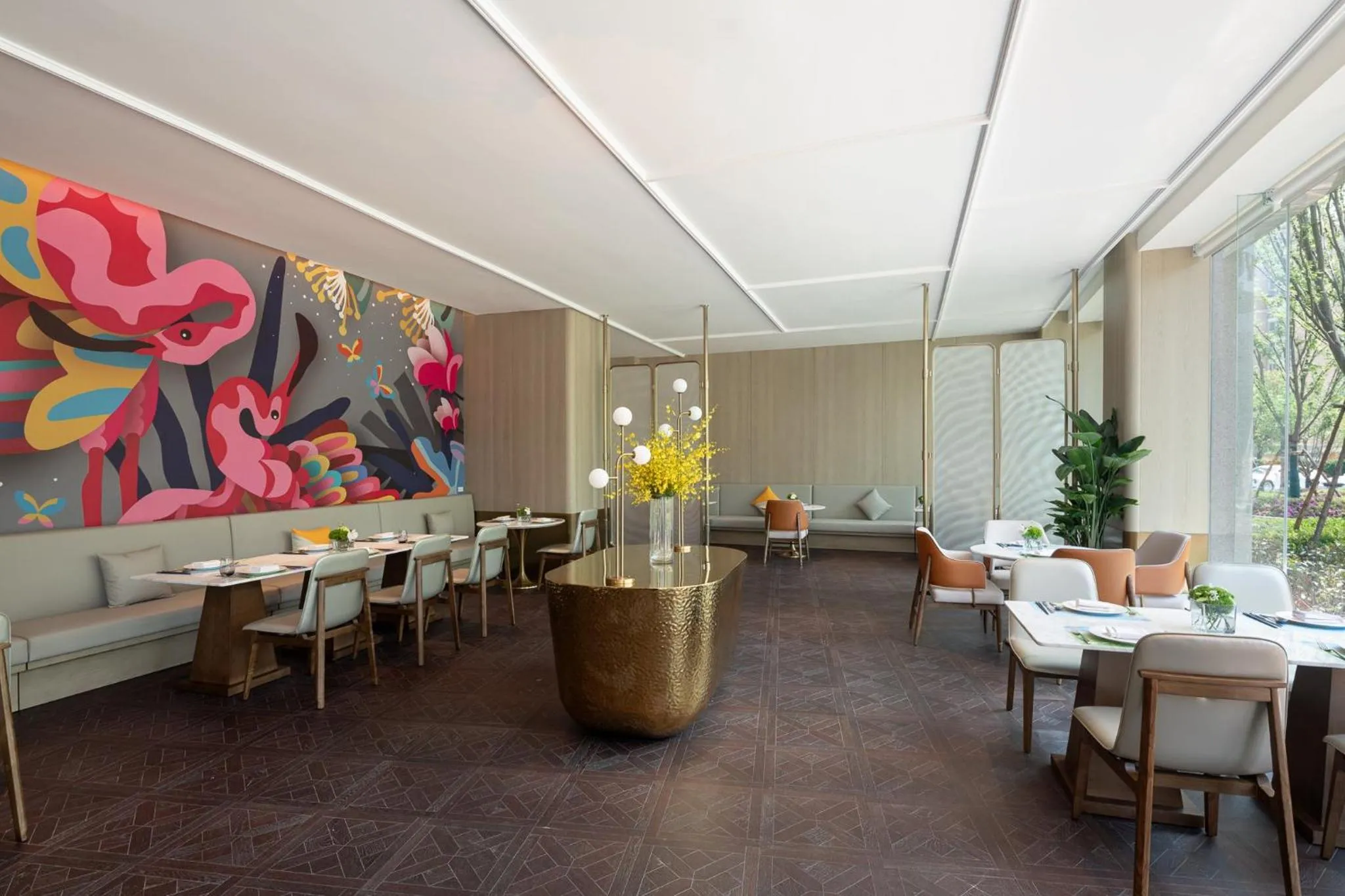 Restaurant/places to eat in voco Lianyungang Haizhou Bay by IHG