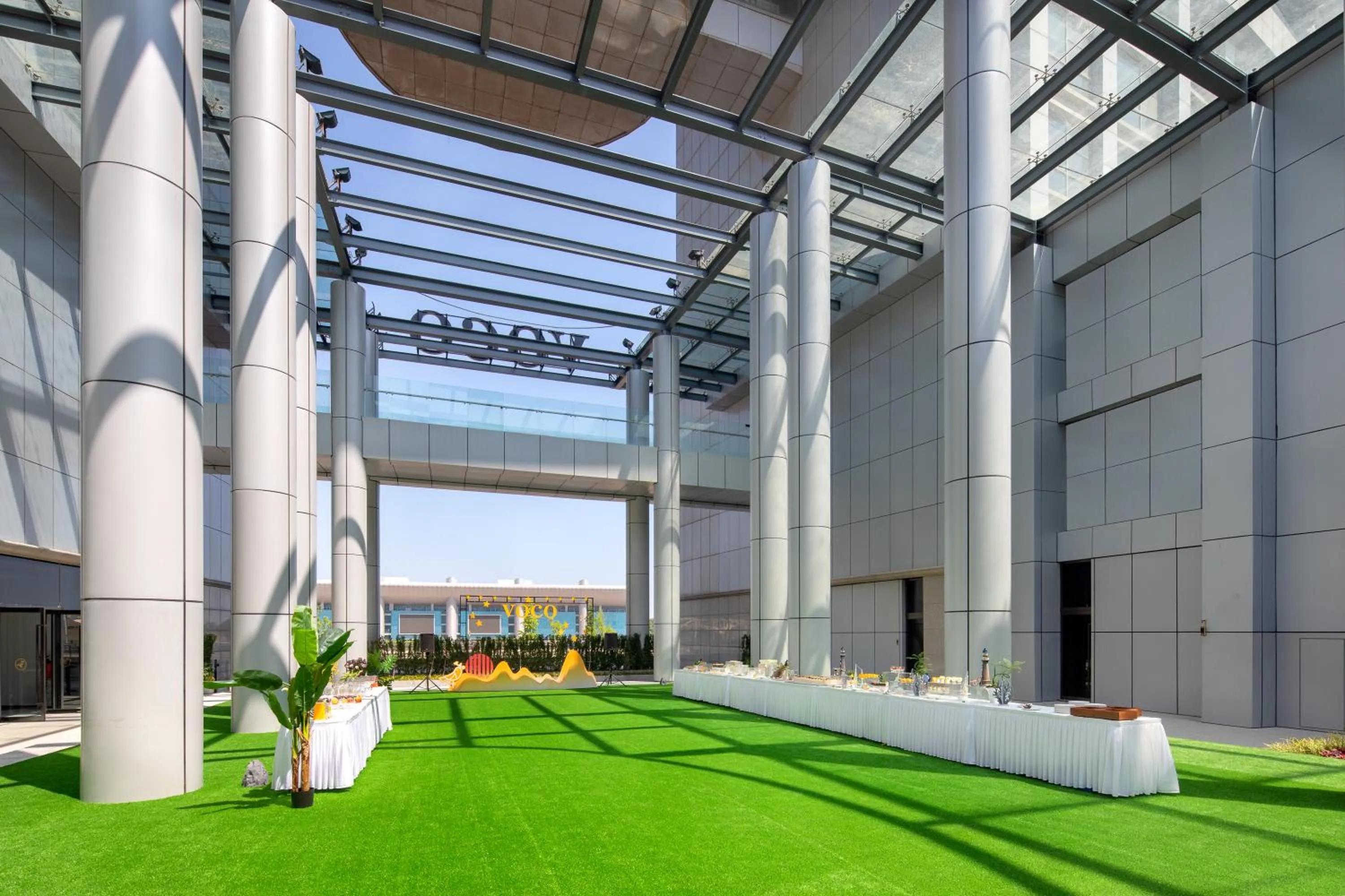 Balcony/Terrace in voco Lianyungang Haizhou Bay by IHG