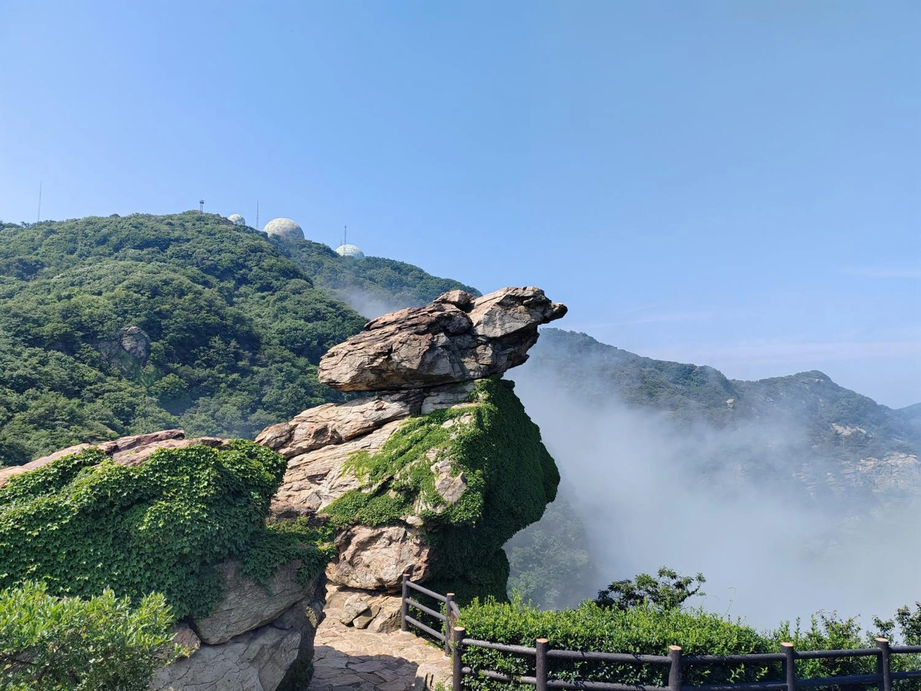 Area and facilities in voco Lianyungang Haizhou Bay by IHG