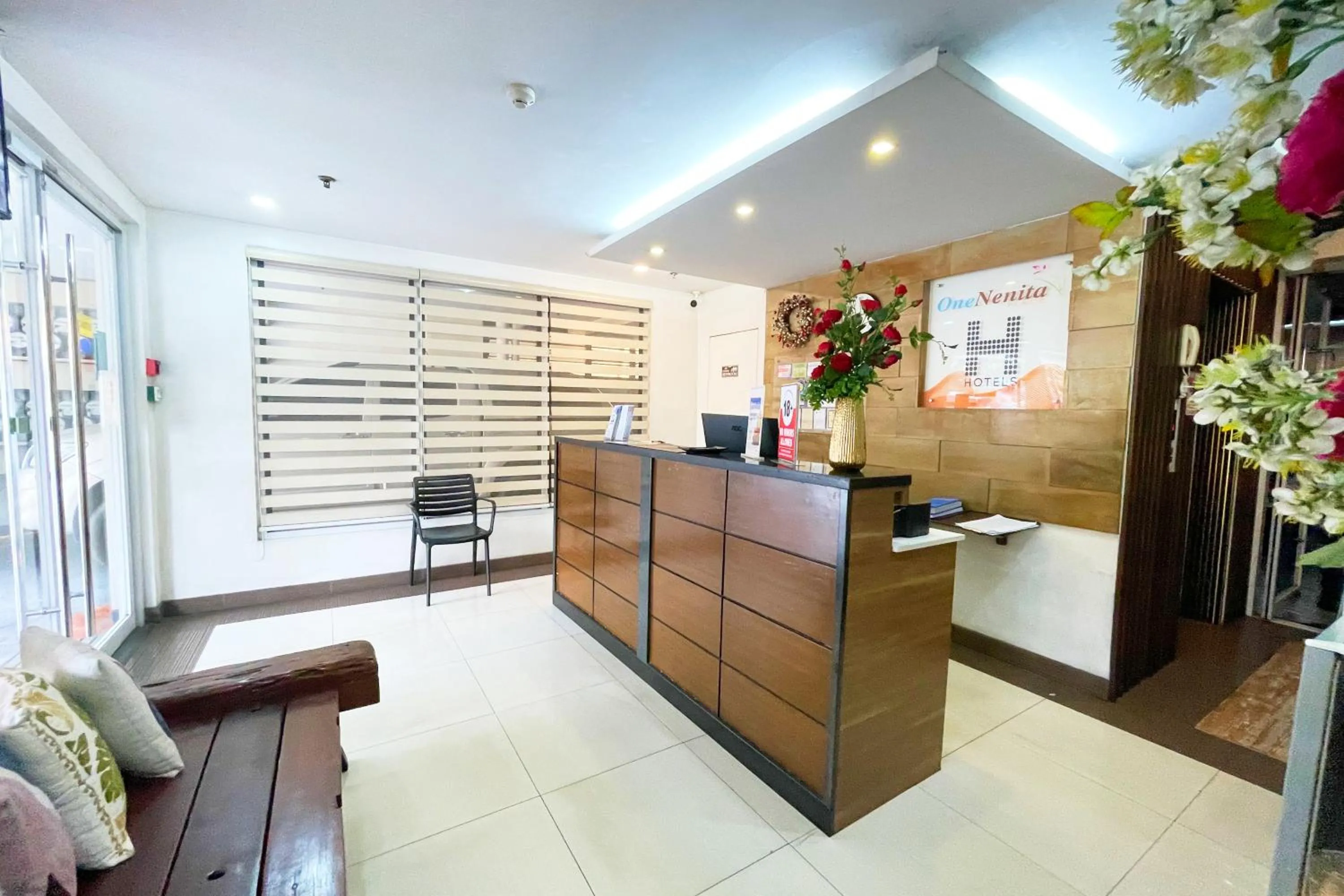 H Hotel Quezon City