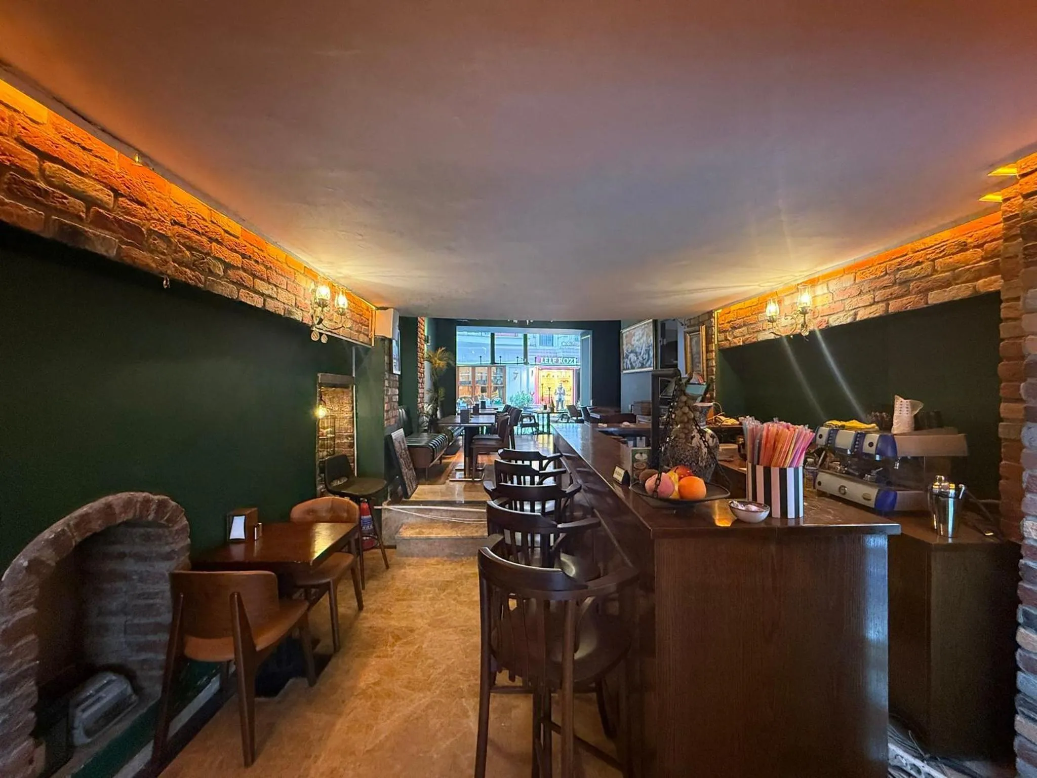 Restaurant/places to eat in Ethnica Hotel Old City