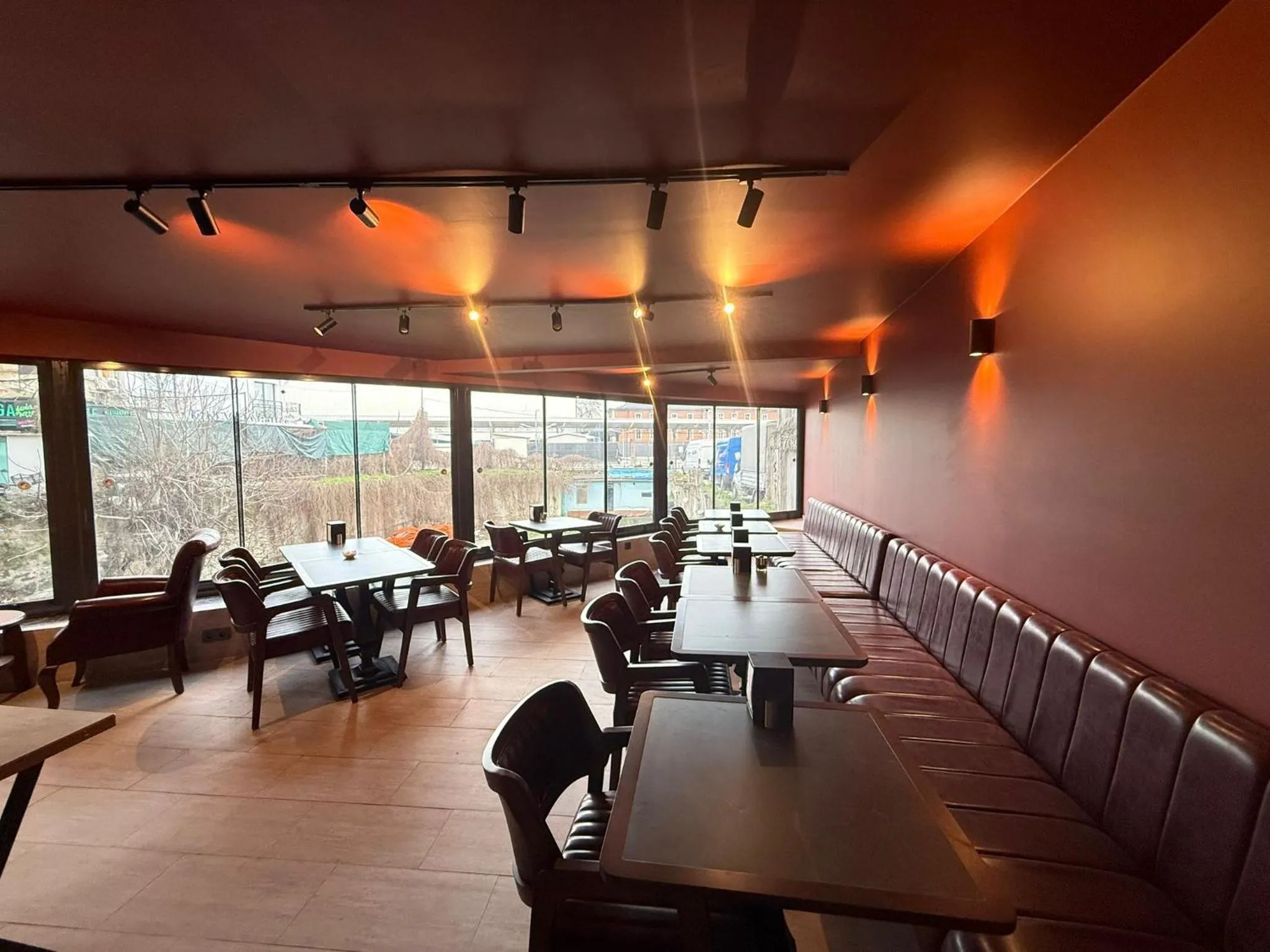 Restaurant/places to eat in Ethnica Hotel Old City