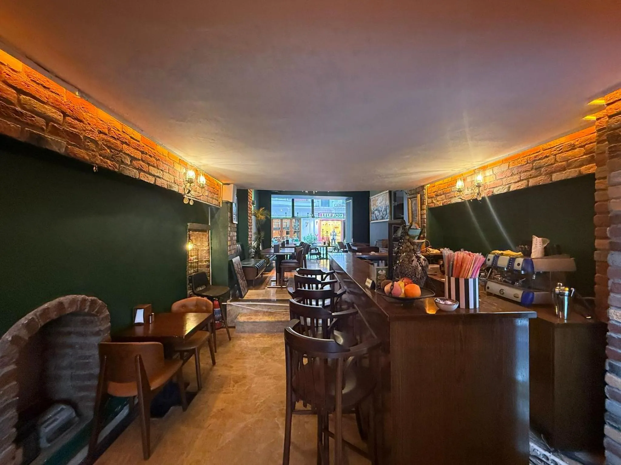 Restaurant/places to eat in Ethnica Hotel Old City