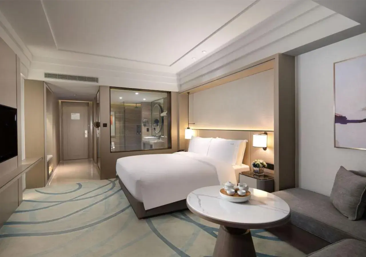 Bed in Holiday Inn Ningde Dijing, an IHG Hotel Bed in Holiday Inn Ningde Dijing, an IHG Hotel