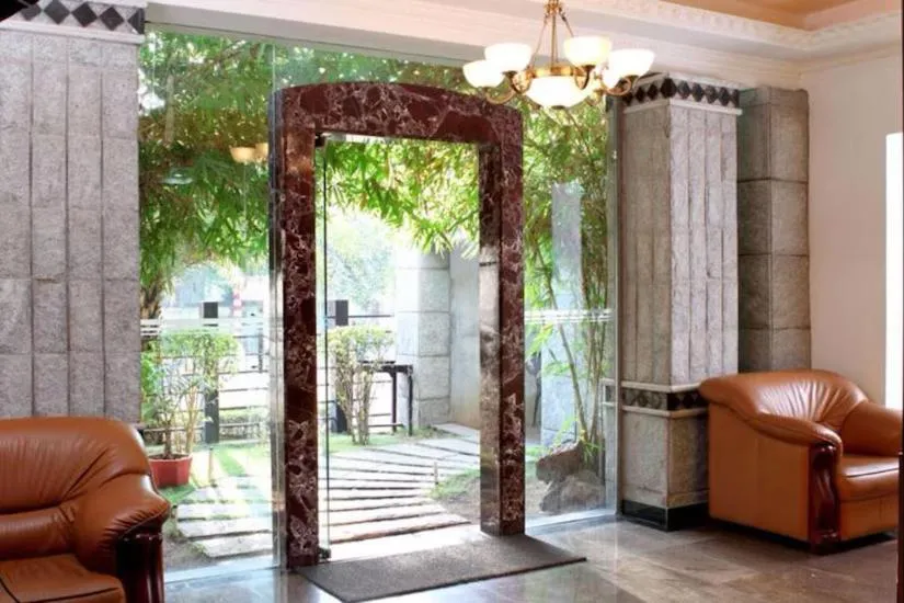 Hotel Grand Palace Stay
