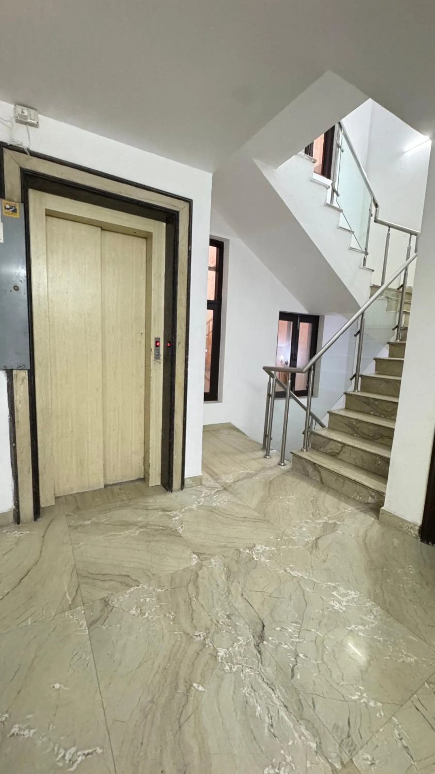 elevator in HOTEL JASHN INN Near Apollo Hospital