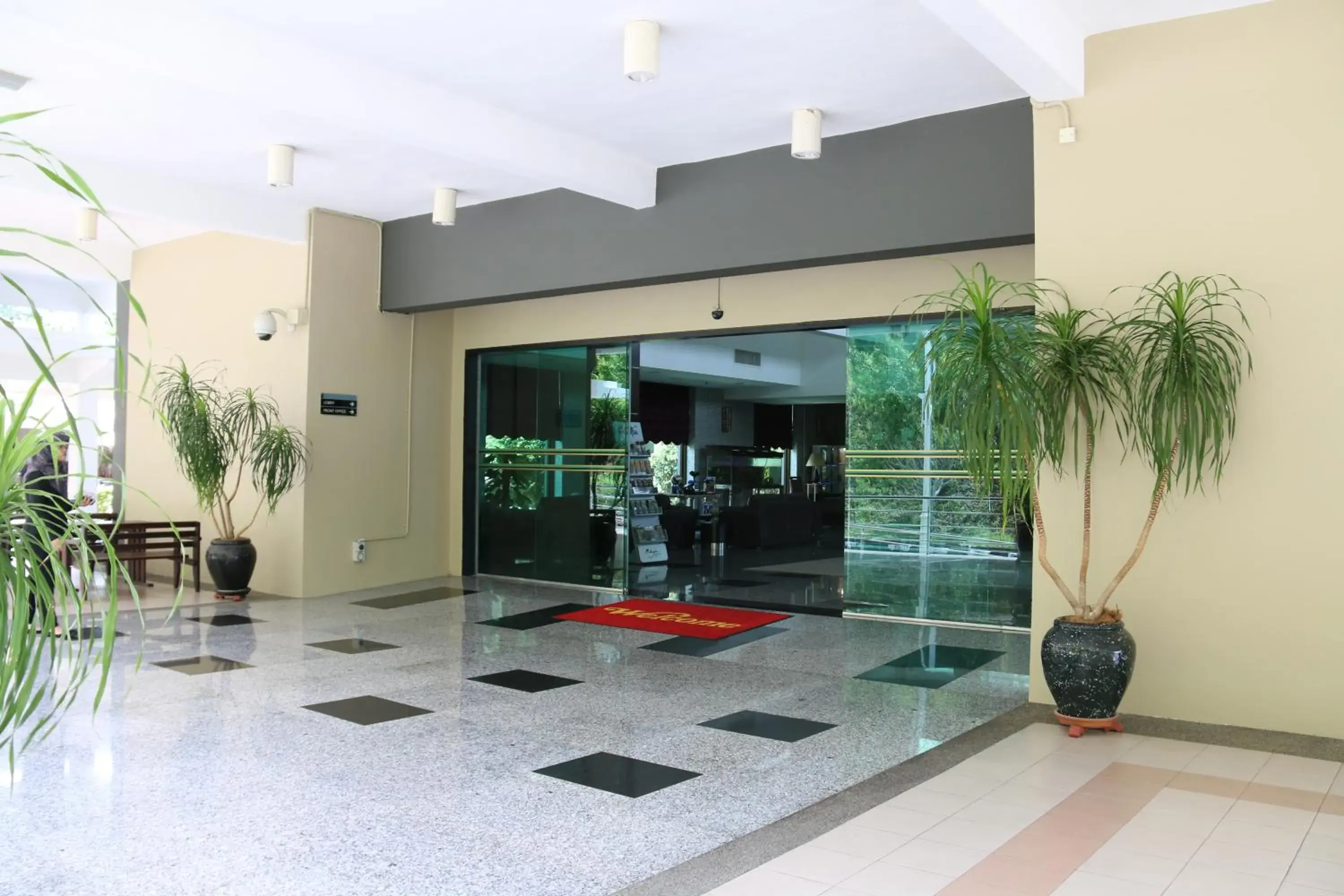 Facade/entrance in EDC UUM Sintok Facade/entrance in EDC UUM Sintok