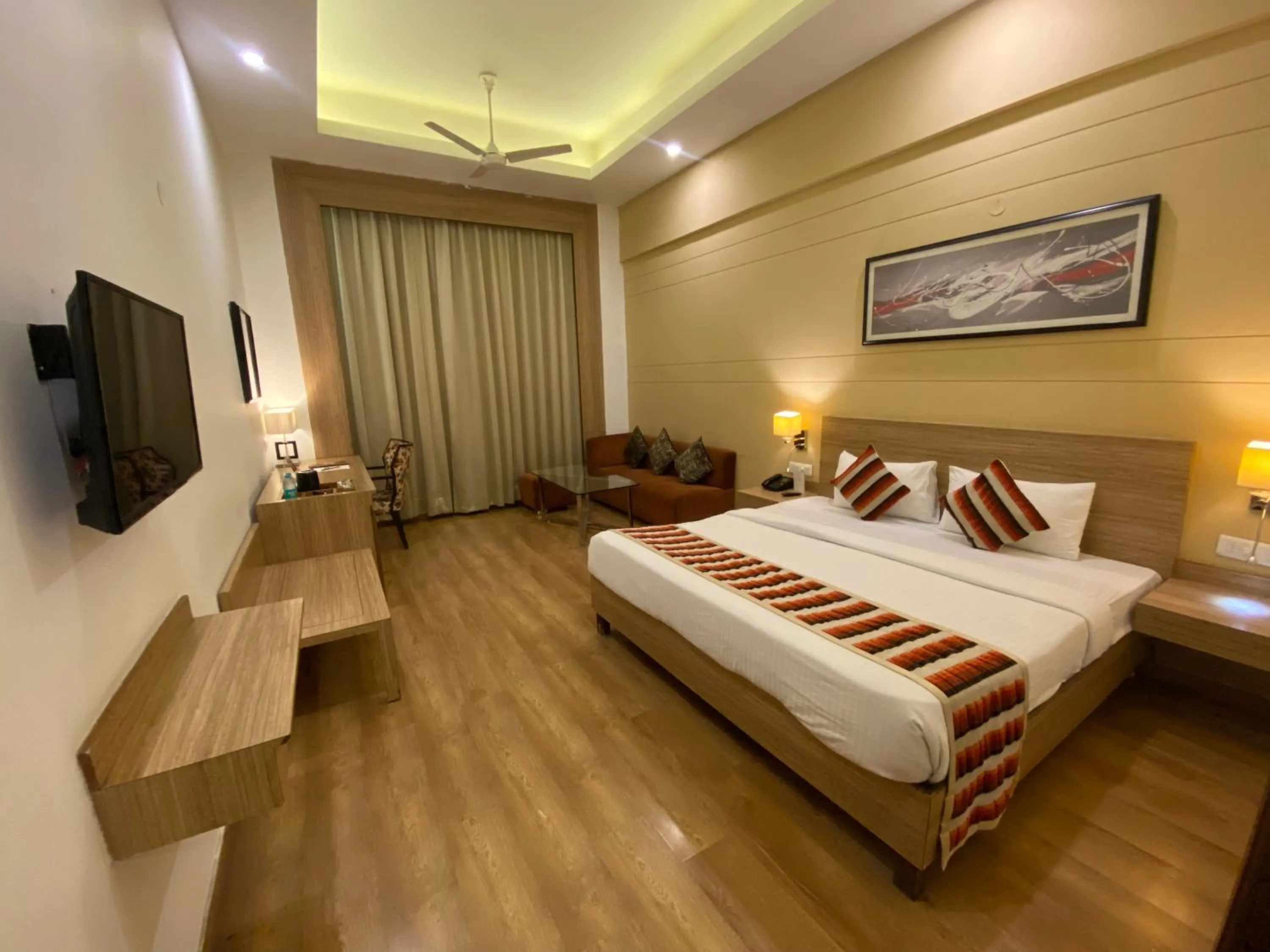 Bed in Hotel KC Cross Road Panchkula