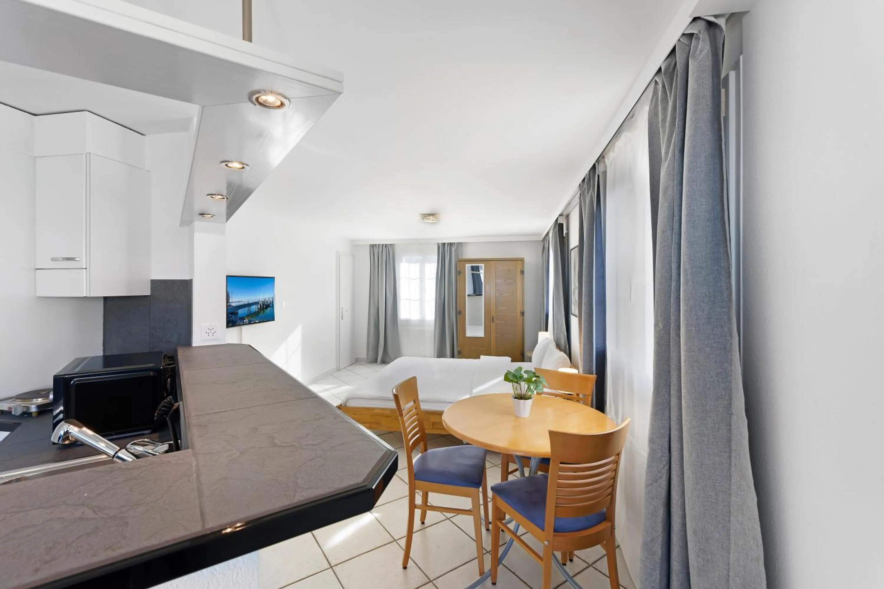 Kitchen or kitchenette in Hotel Schiff