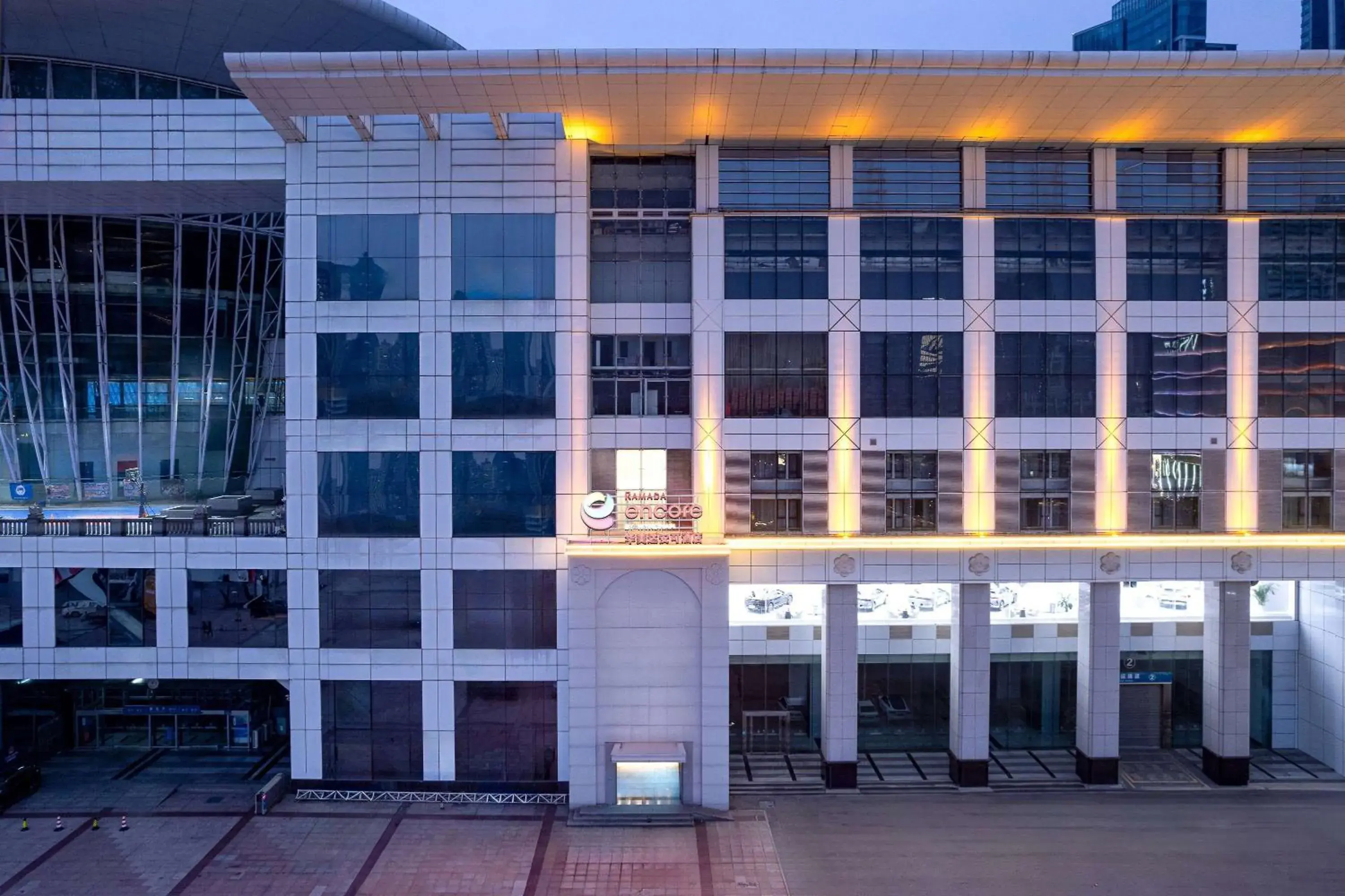 Property building in Ramada Encore by Wyndham Wuhan Int'l Conference Center Property building in Ramada Encore by Wyndham Wuhan Int'l Conference Center