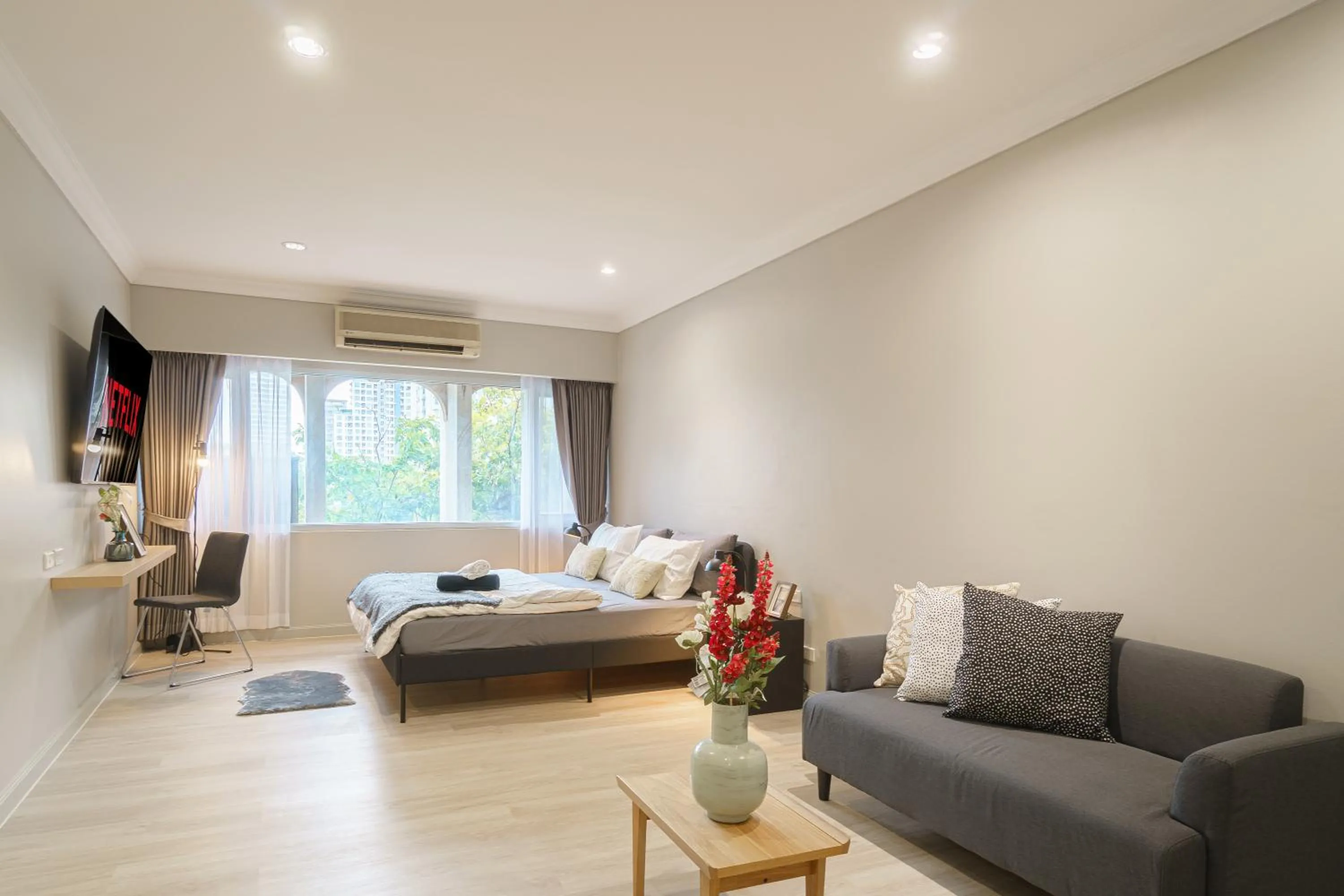 Queen Room in Casa Amor