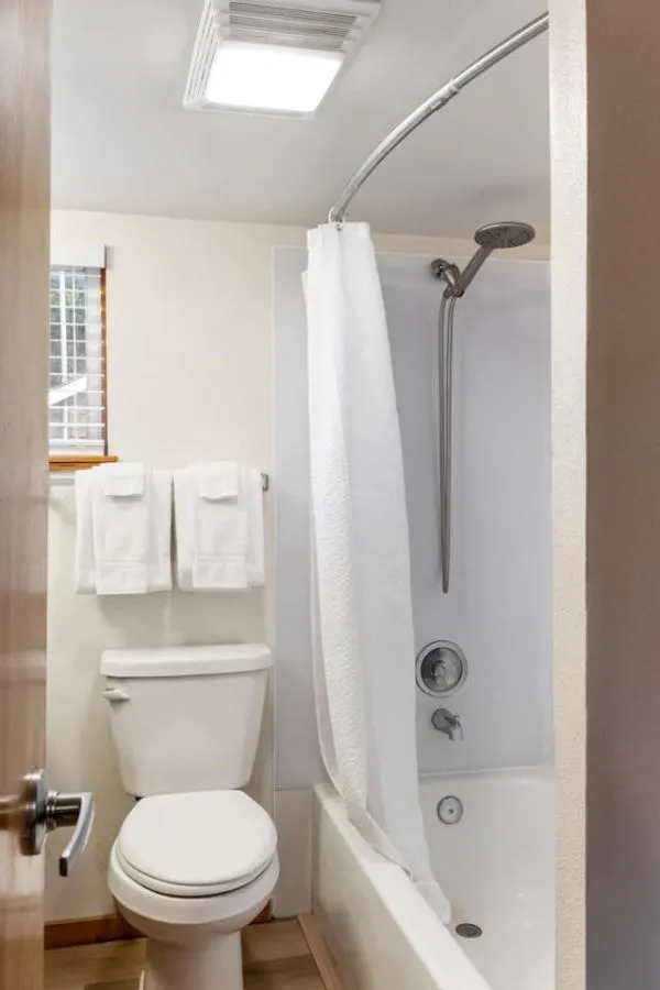 Beaches Inn Townhomes