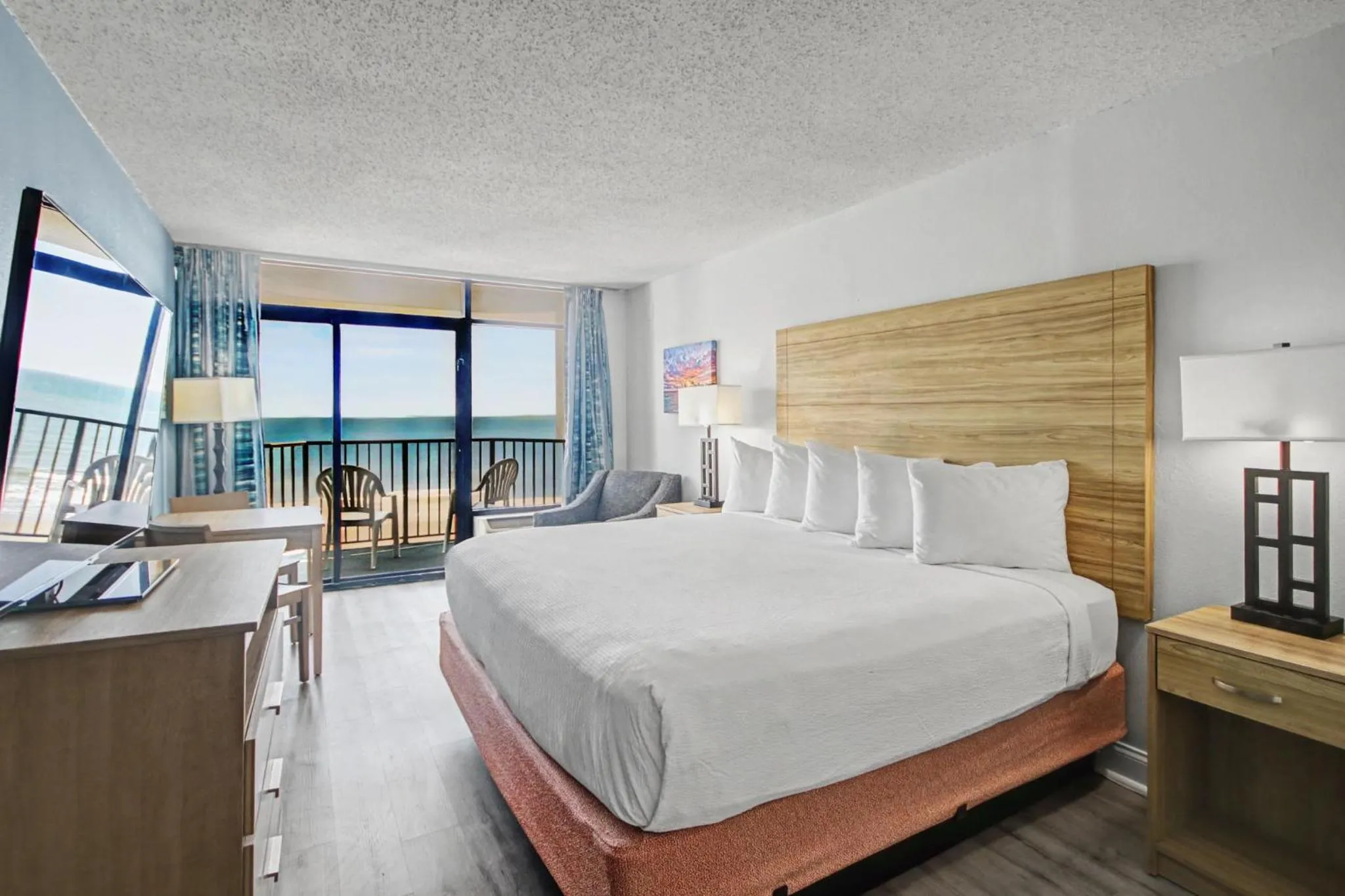 Bed in Ocean Park Resort