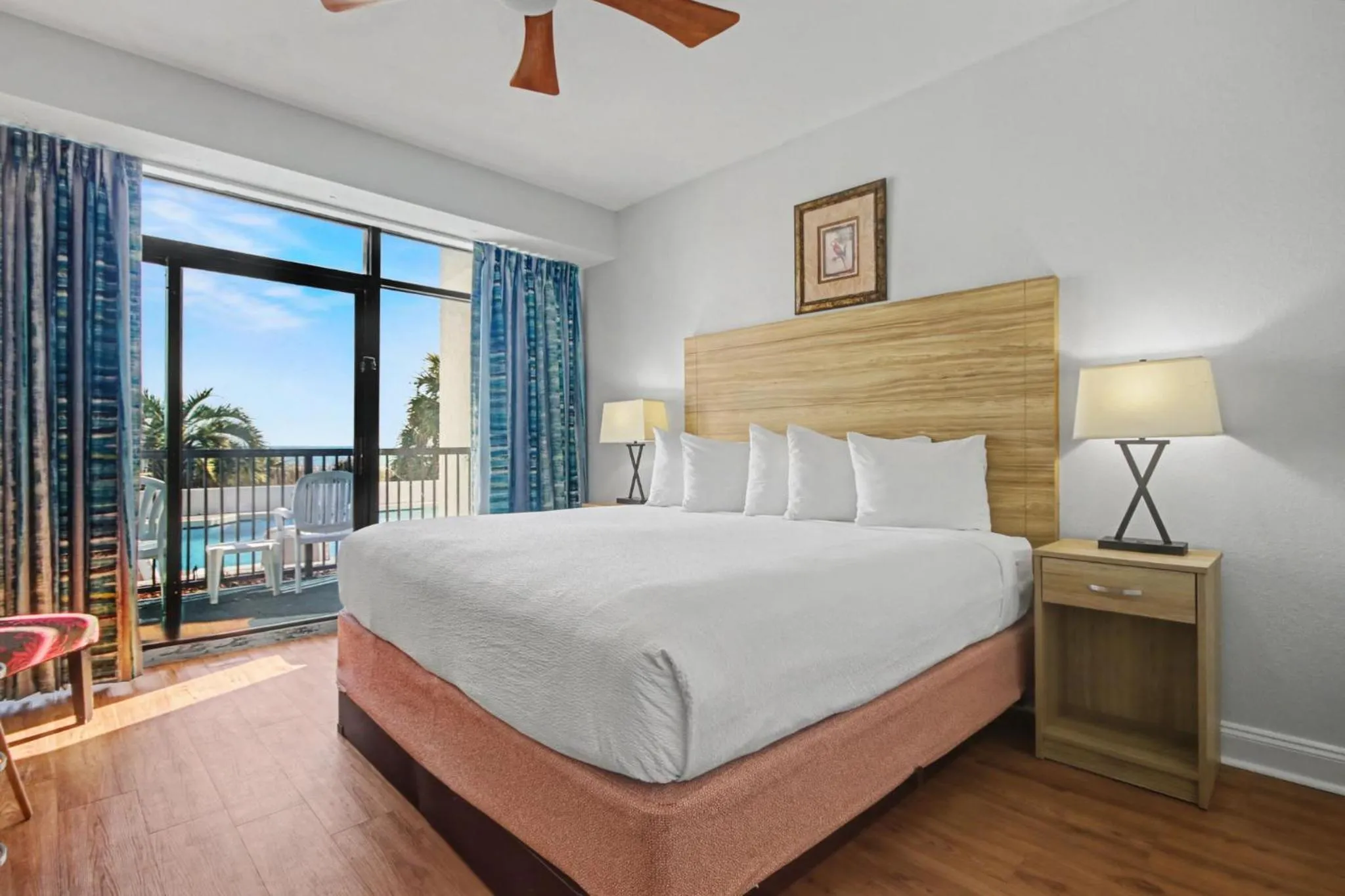 Bed in Ocean Park Resort