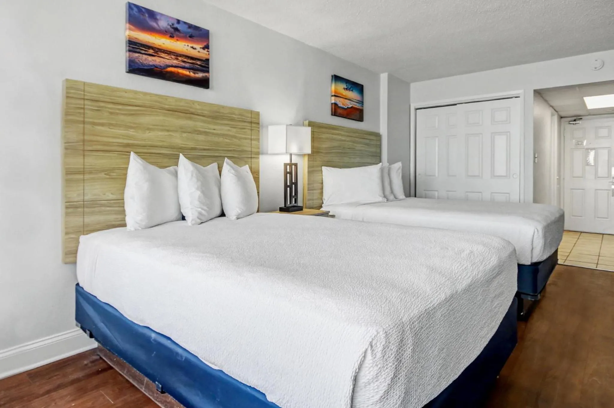 Bed in Ocean Park Resort