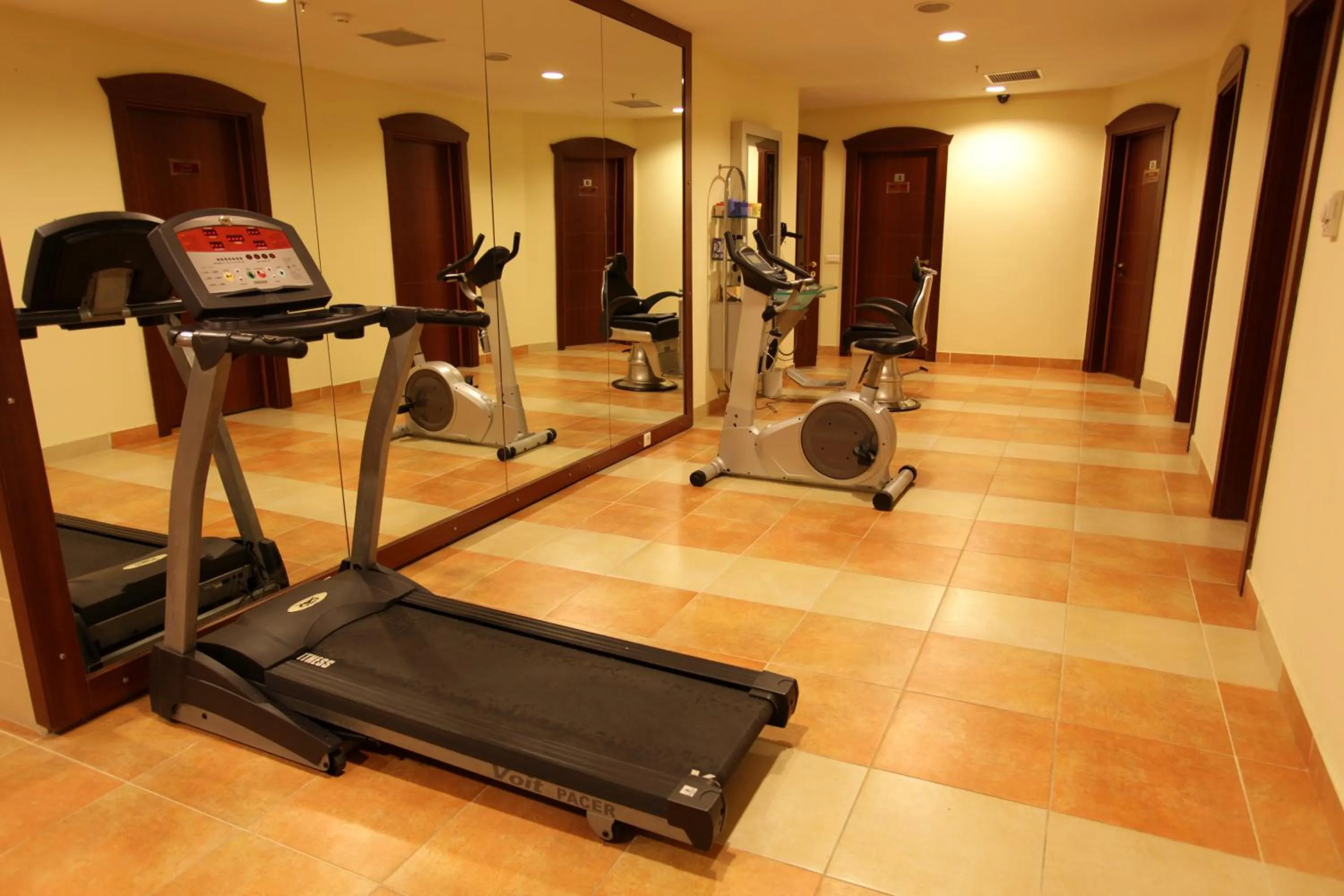 Fitness centre/facilities in Nova Plaza Orion Hotel