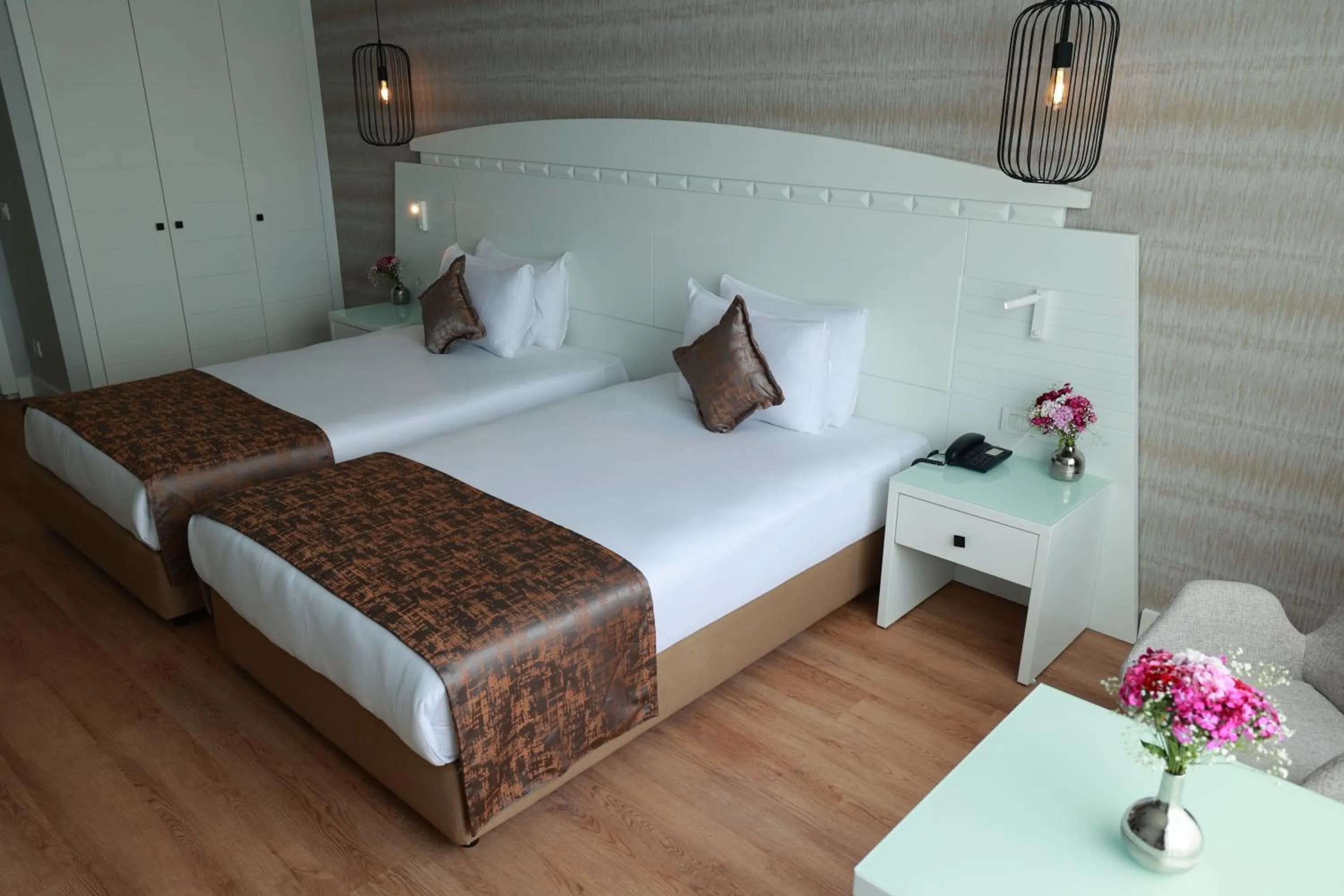 Bed in Nova Plaza Orion Hotel