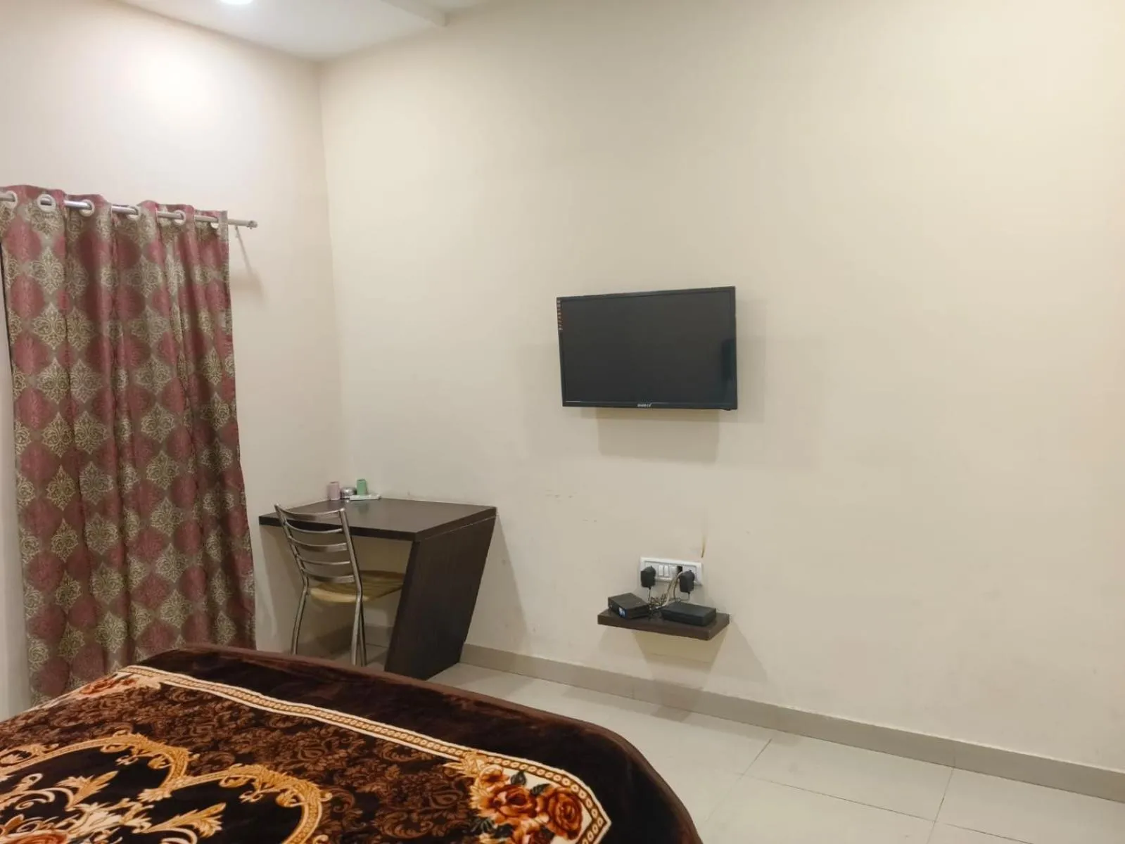 Hotel Surya