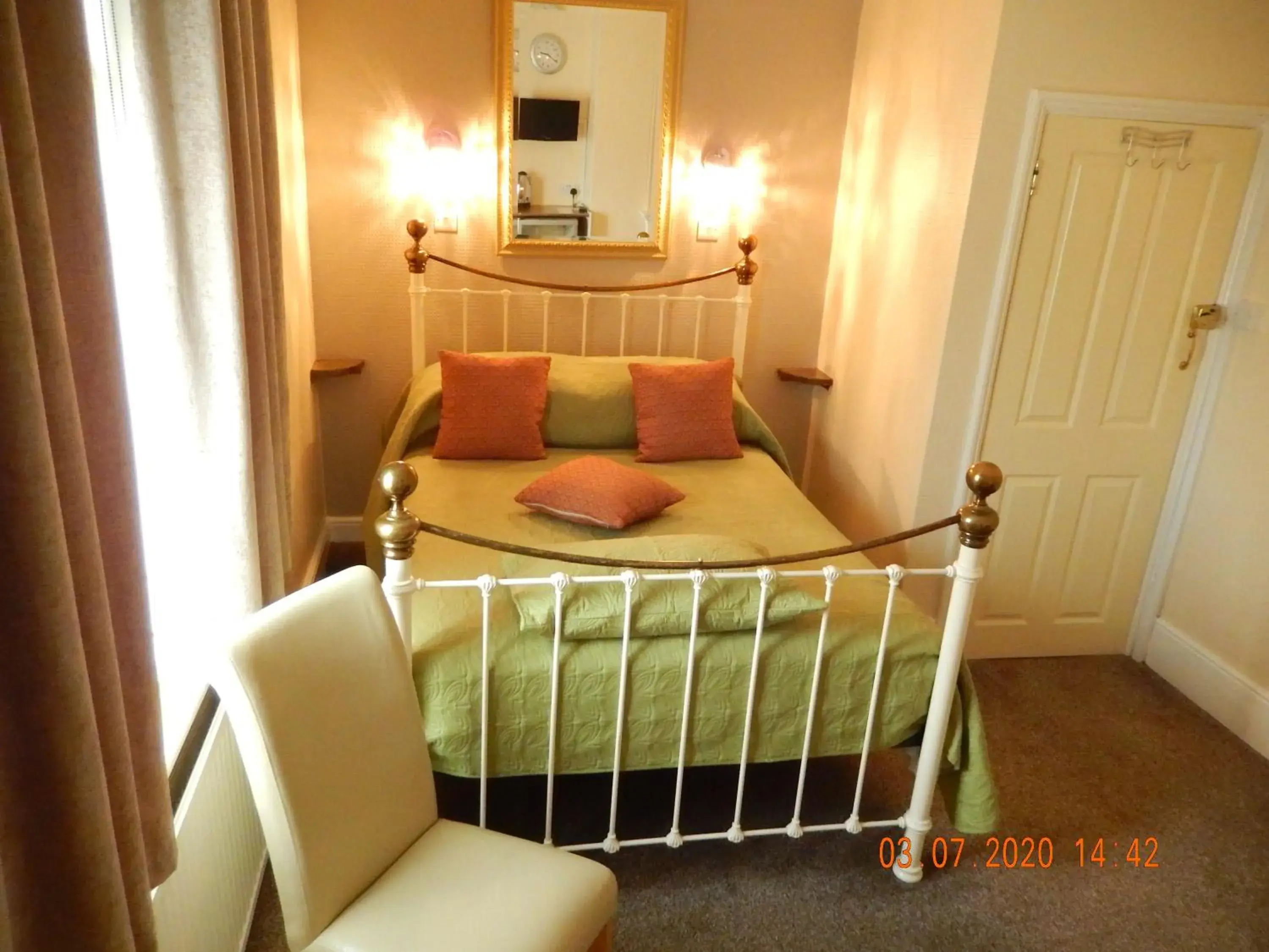 Deluxe Double Room with Shower in The Rutlands B&B Deluxe Double Room with Shower in The Rutlands B&B
