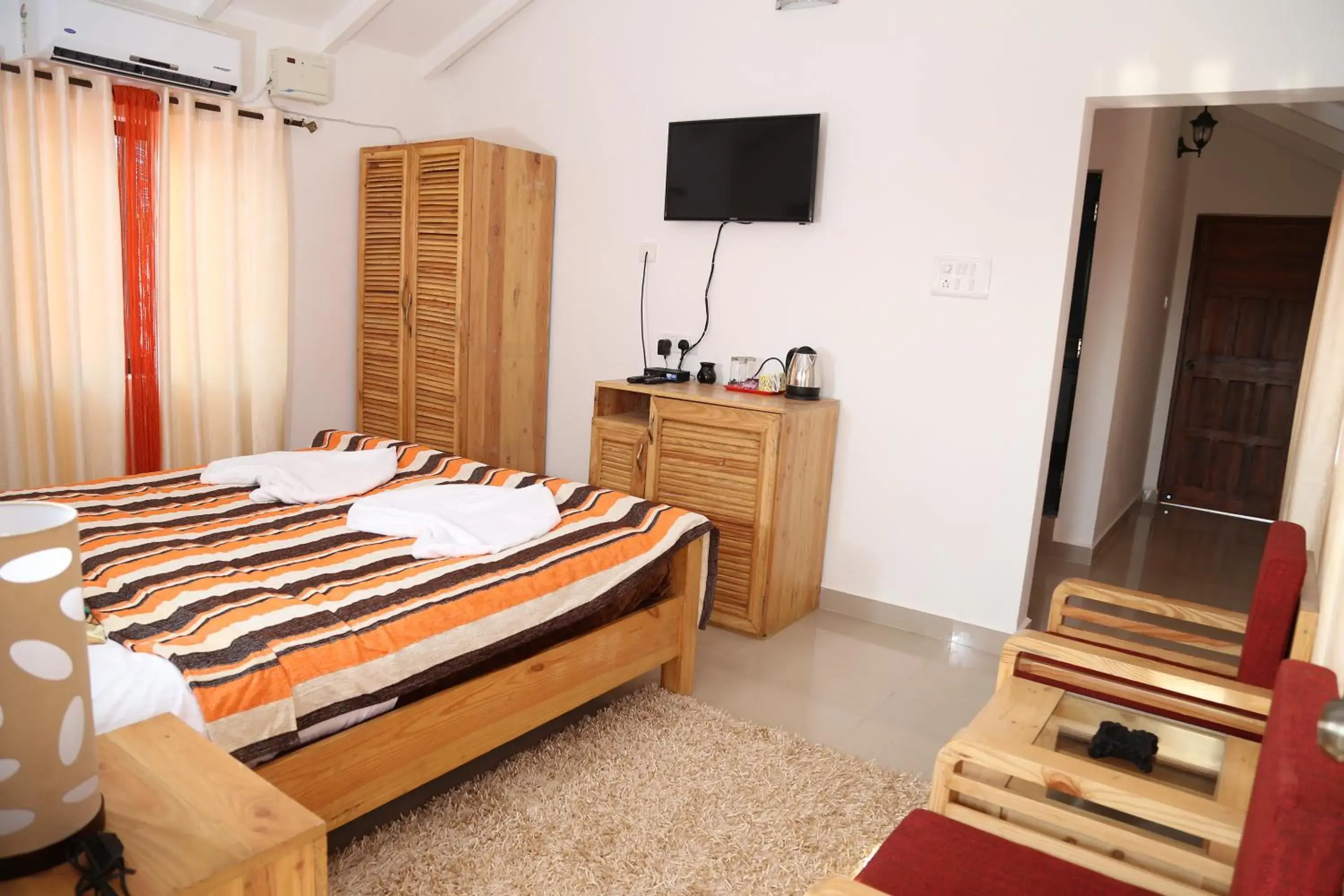 Decorative detail, Bed in Villa Baywalk Goa - 200 meters from Morjim Beach Decorative detail, Bed in Villa Baywalk Goa - 200 meters from Morjim Beach