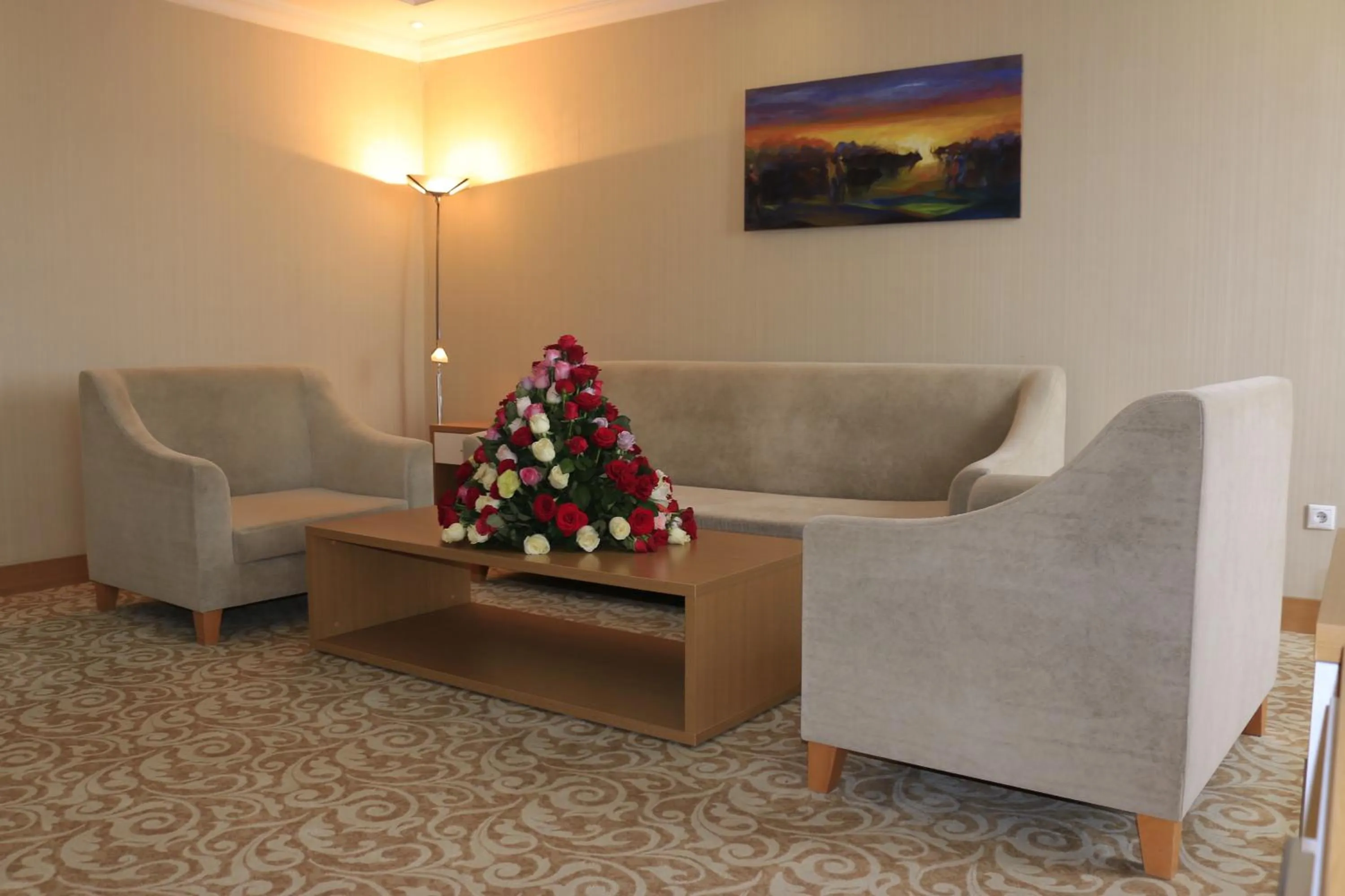 Living room in Momona Hotel