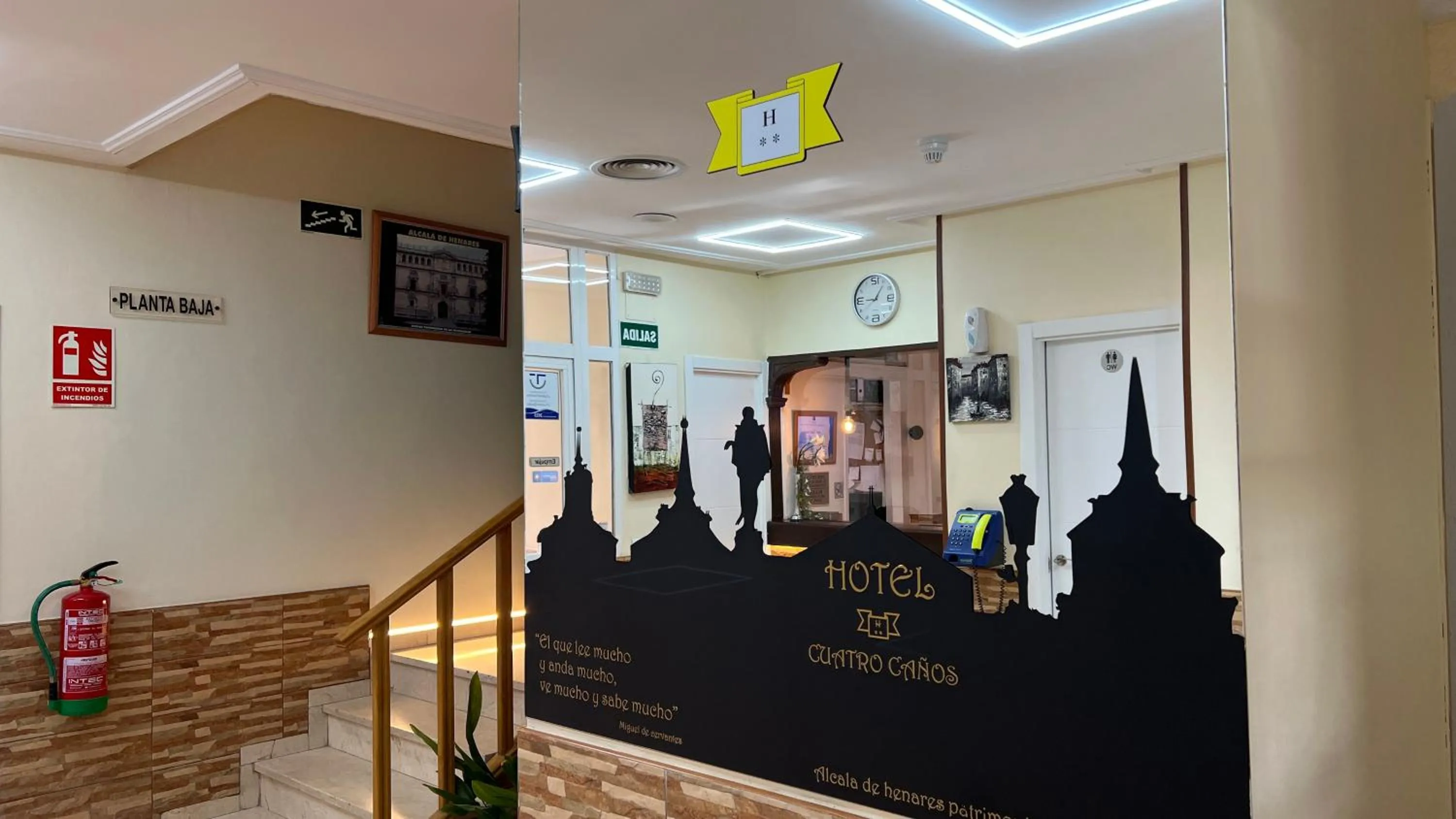 Lobby or reception in Hotel Cuatro Caños