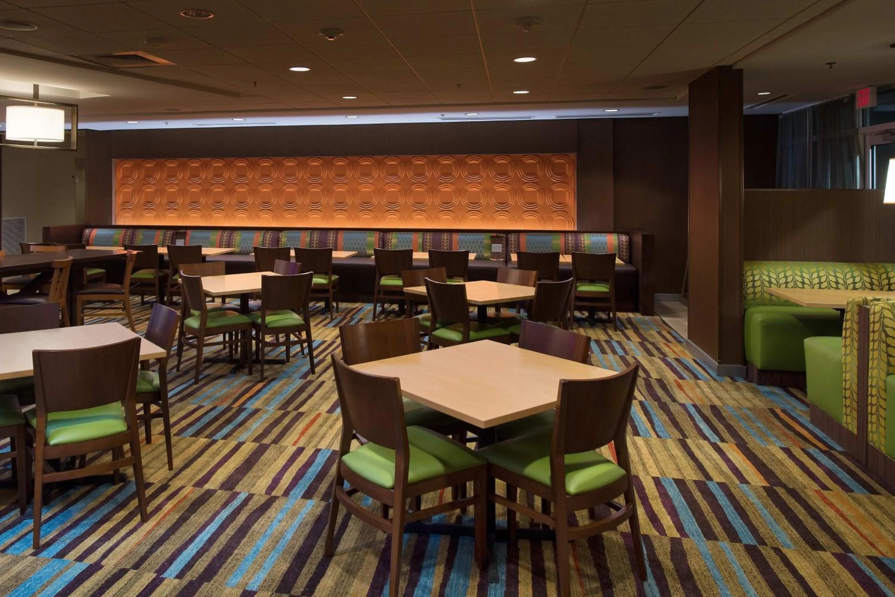 Breakfast in Fairfield Inn & Suites by Marriott Houma Southeast