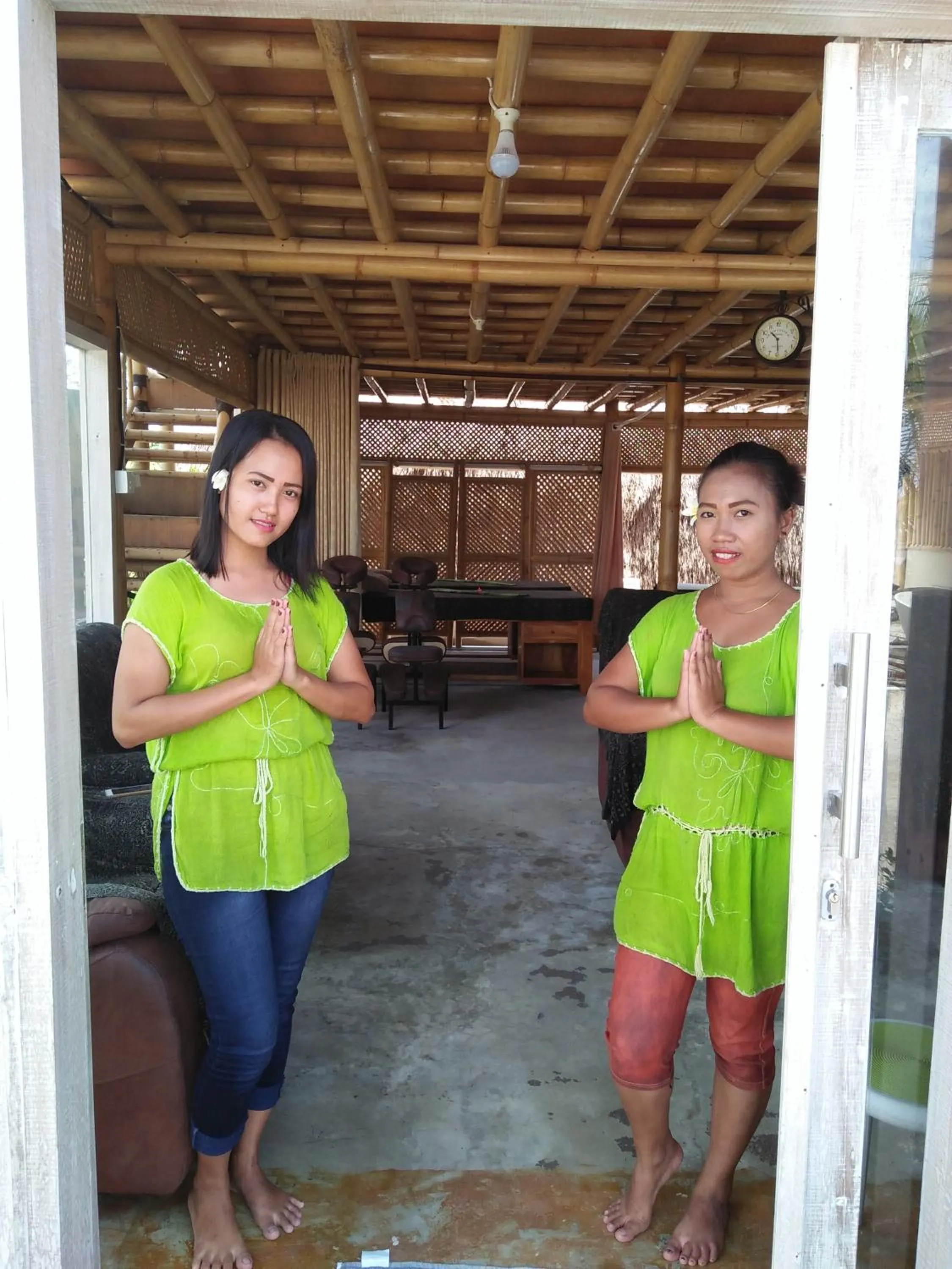 Staff in Puri Air Beach Resort & Spa