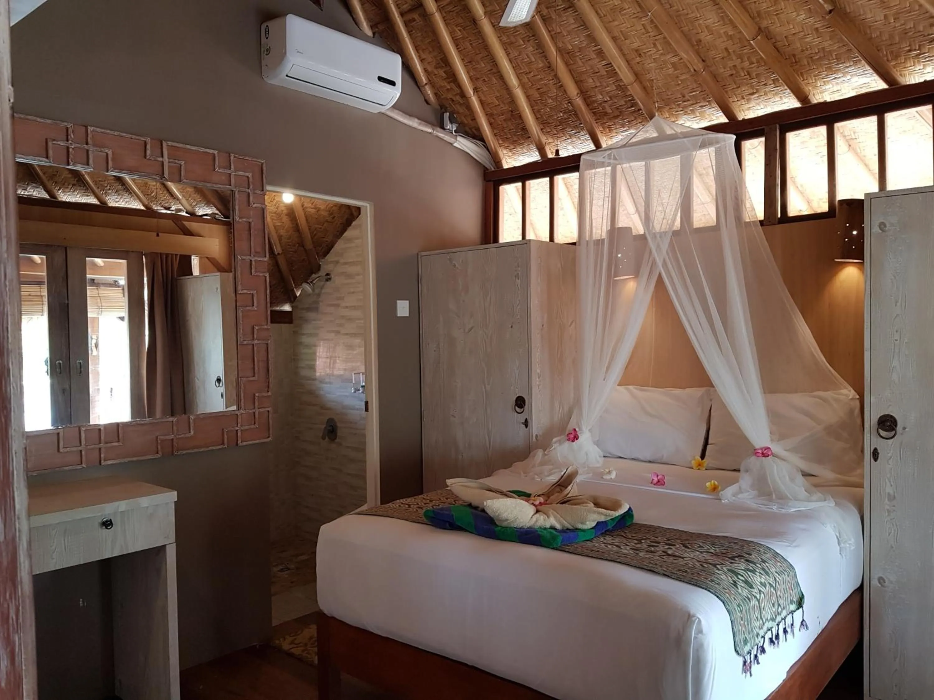 Bedroom, Bed in Puri Air Beach Resort & Spa