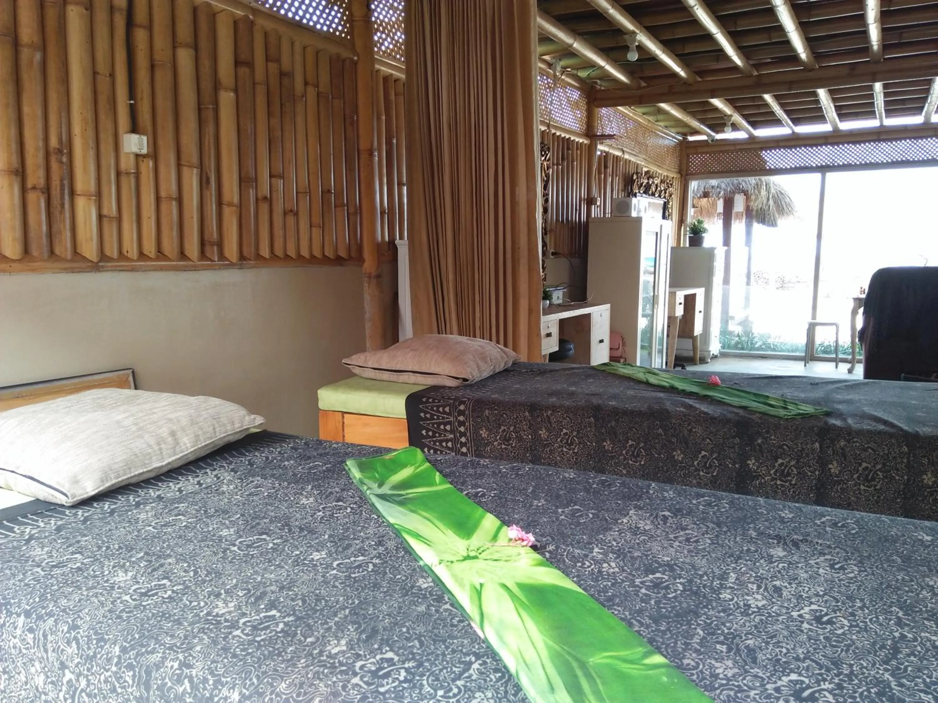 Spa and wellness centre/facilities, Bed in Puri Air Beach Resort & Spa