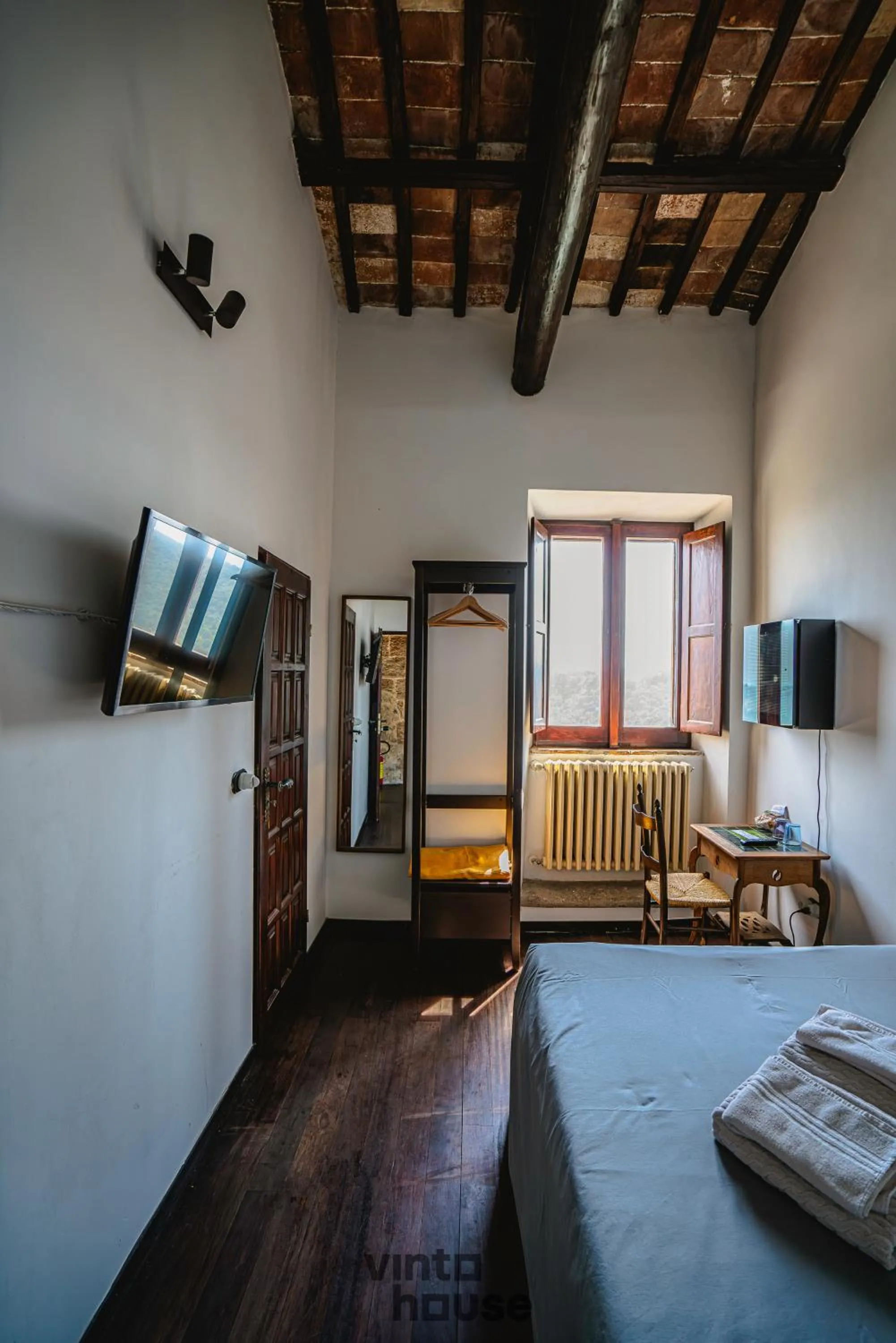 TV and multimedia, Bed in Libera Mente Civita
