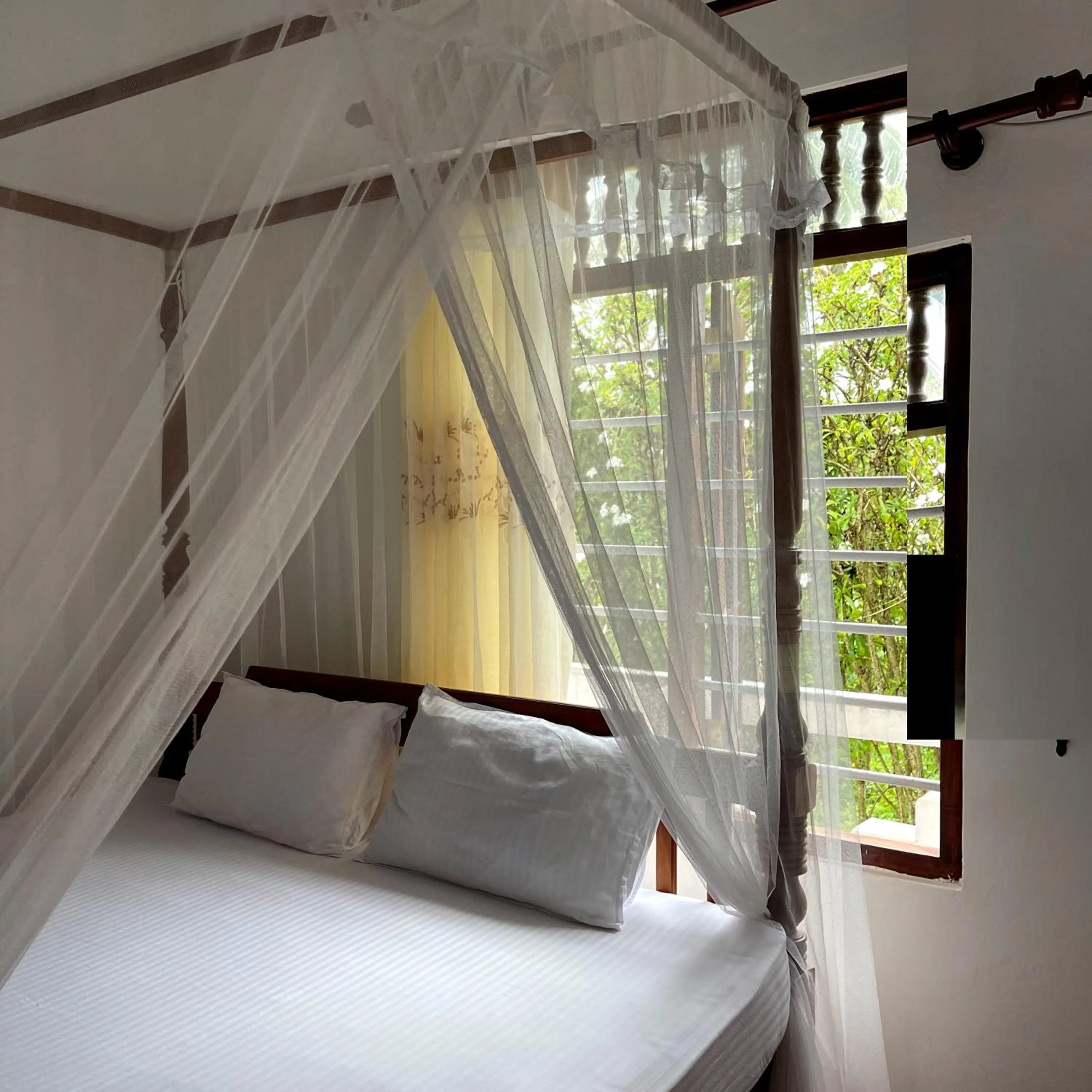 Bed in Wasana Ocean View Villa Mirissa