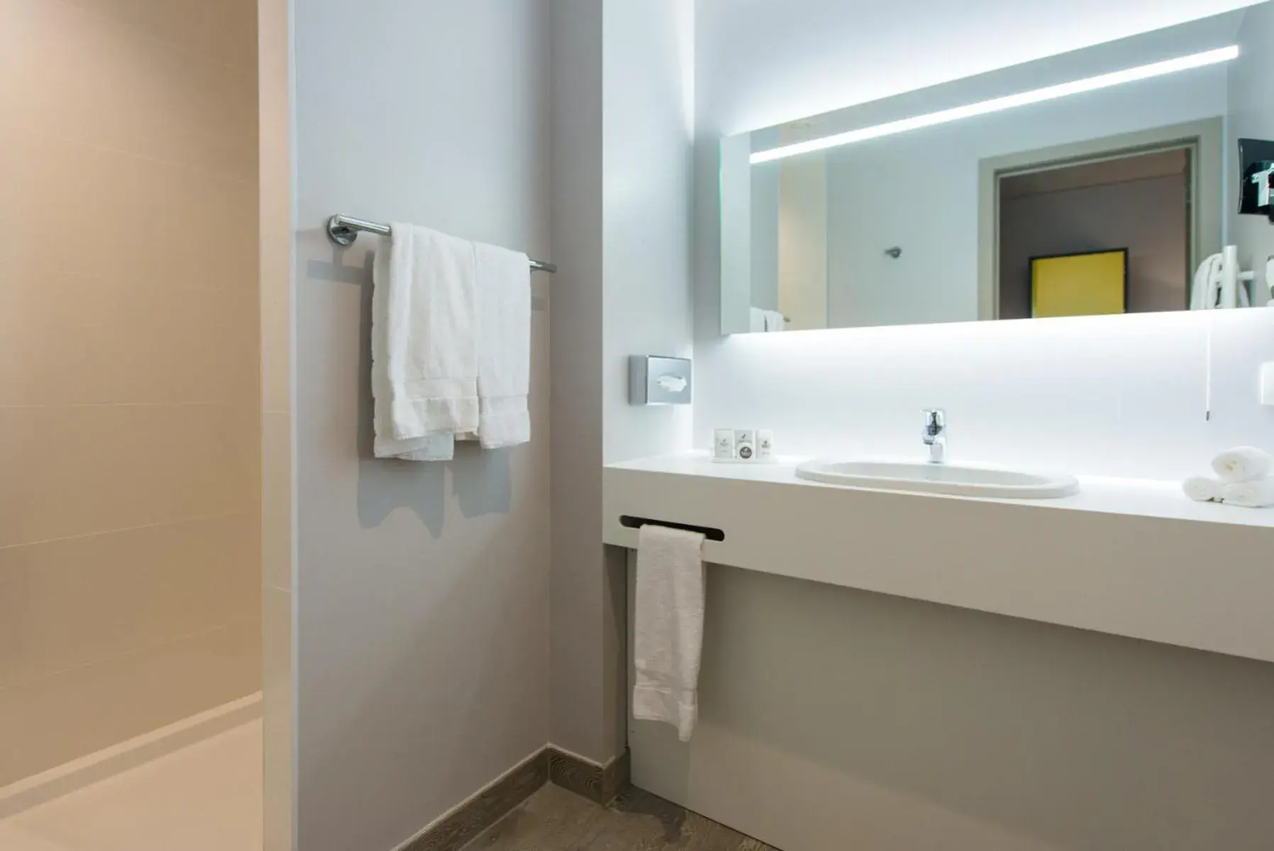 Bathroom in Martin's Red Bathroom in Martin's Red