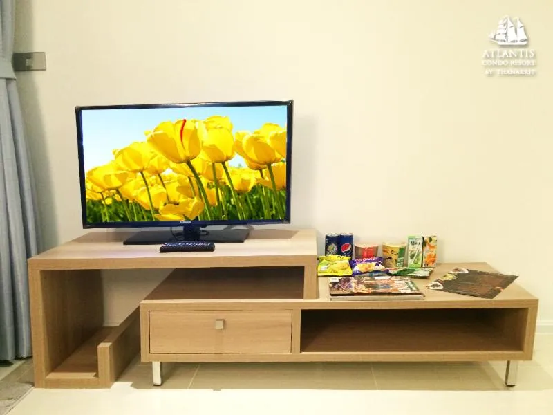 Text overlay in Atlantis Condo & Water Park Pattaya By the Sea