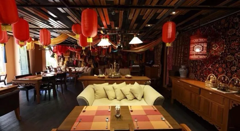 Restaurant/places to eat in Atlantis Condo & Water Park Pattaya By the Sea