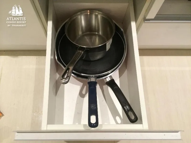 Atlantis Condo & Water Park Pattaya By the Sea