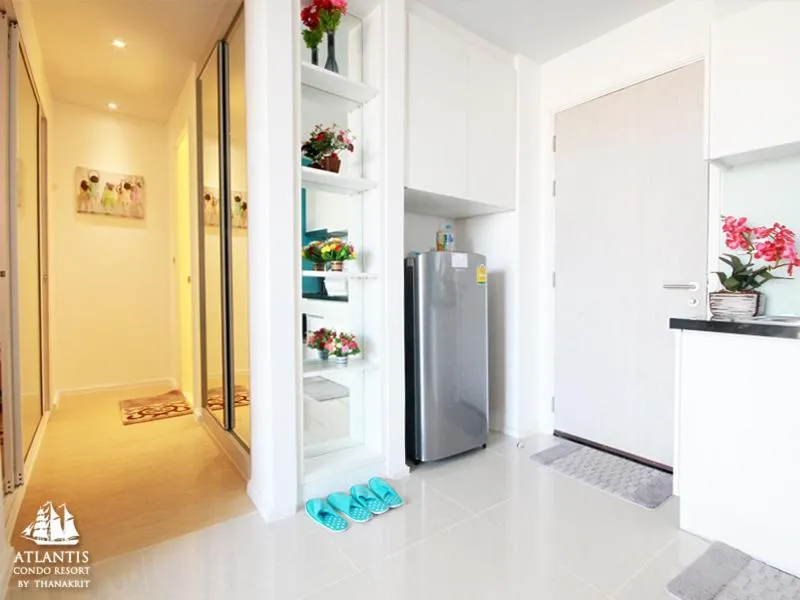 Text overlay in Atlantis Condo & Water Park Pattaya By the Sea