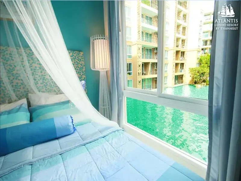 Text overlay, Pool View in Atlantis Condo & Water Park Pattaya By The Sea