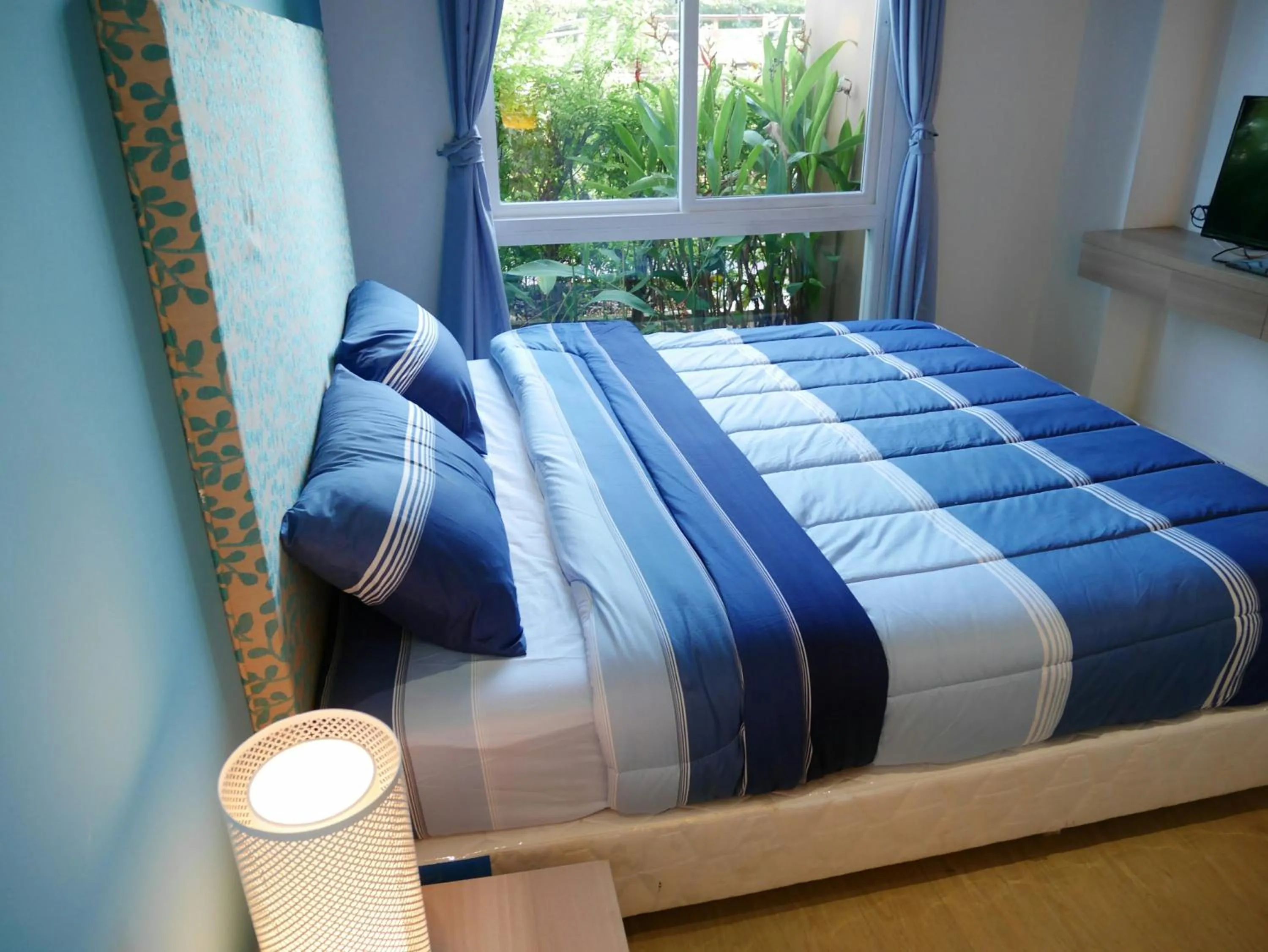 Bed in Atlantis Condo & Water Park Pattaya By the Sea