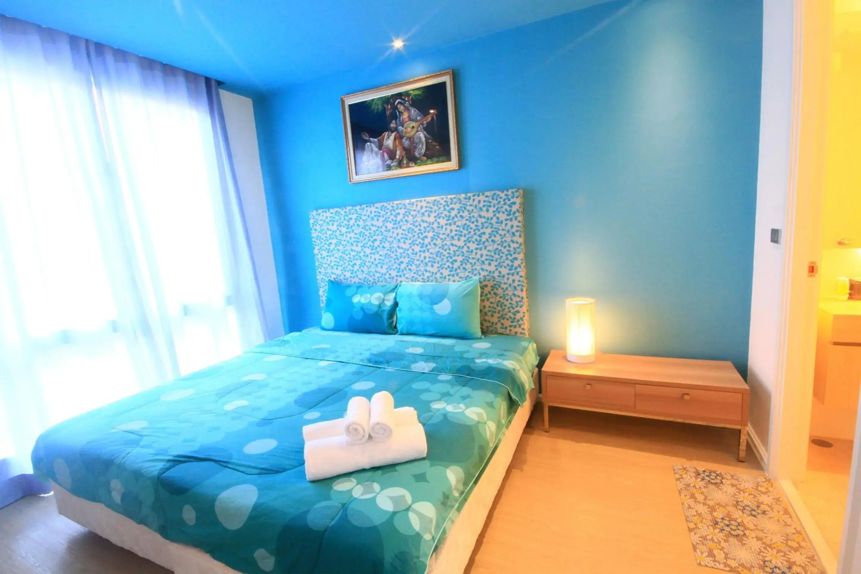 Bed in Atlantis Condo & Water Park Pattaya By The Sea