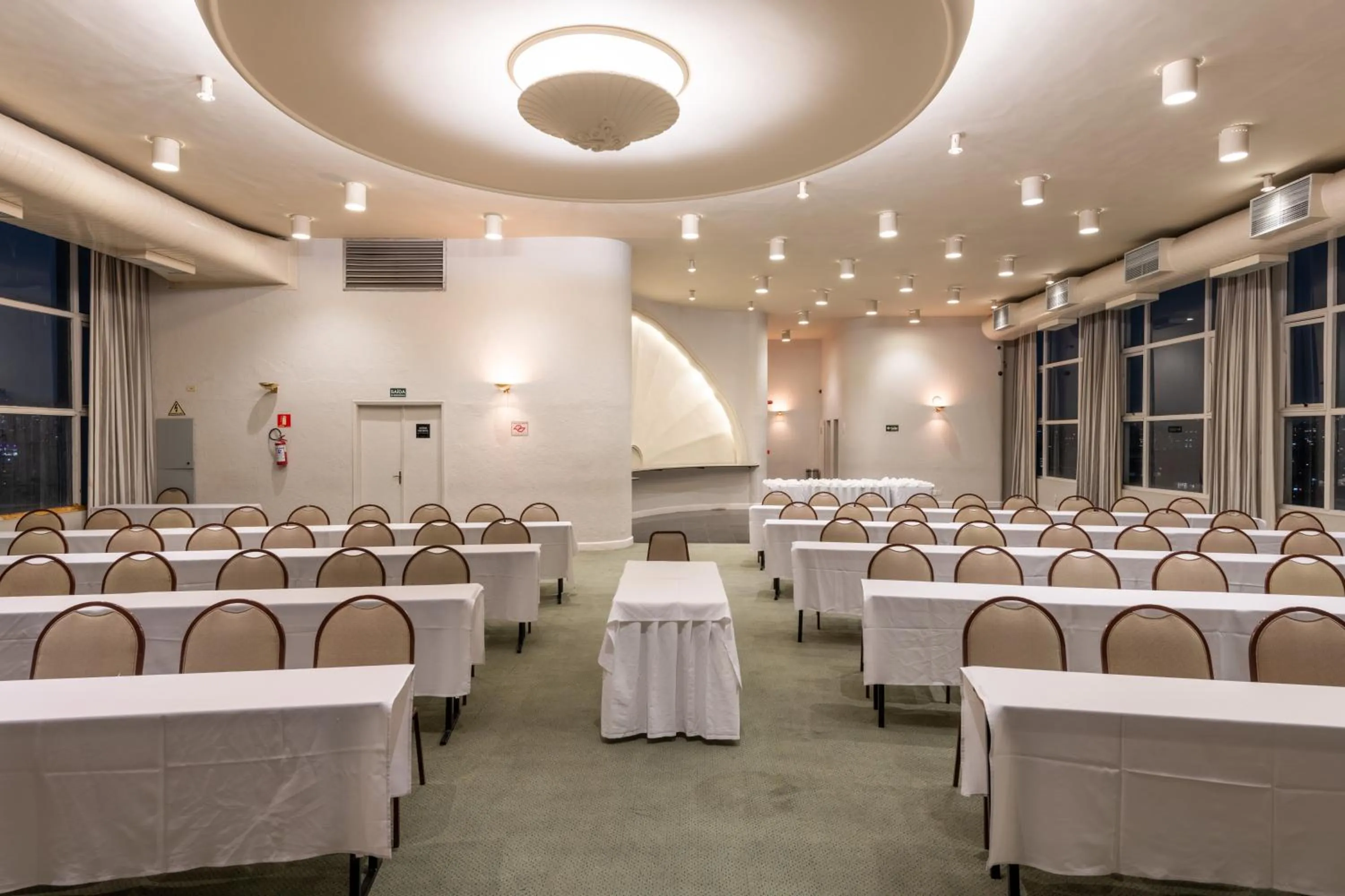 Meeting/conference room in DELPLAZA Excelsior São Paulo - By Monreale