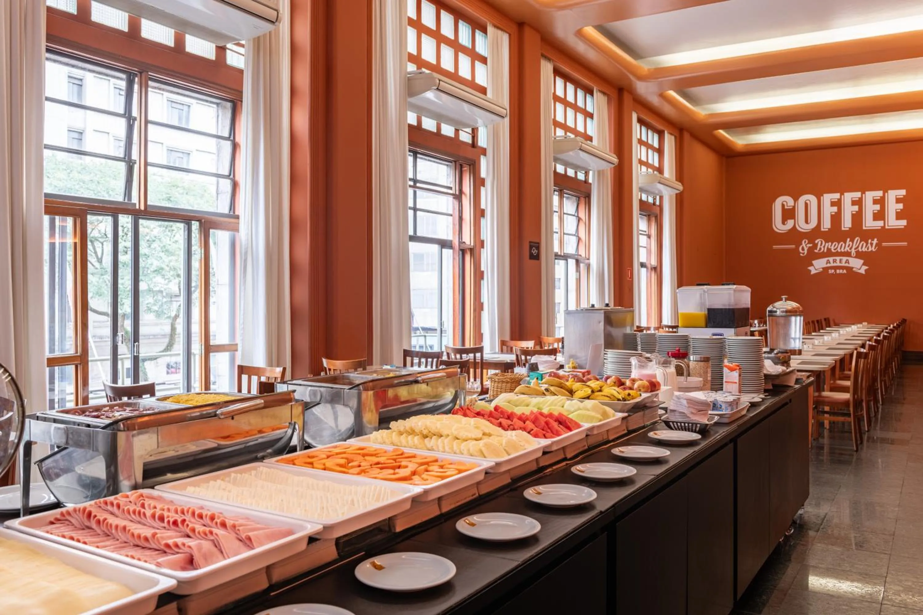 Restaurant/places to eat in DELPLAZA Excelsior São Paulo - By Monreale