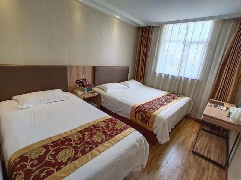 Bed in GreenTree Inn Beijing Fangshan Liangxiang Suzhuang Express Hotel