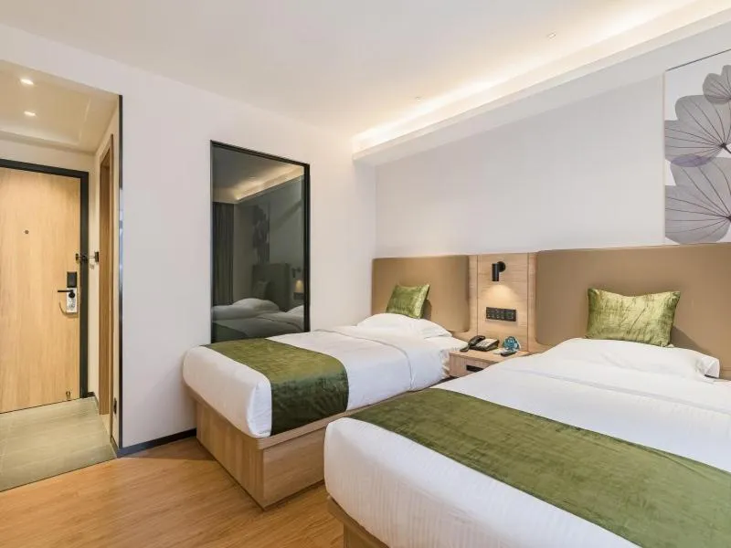 Bed in GreenTree Inn BeiJing FangZhuang Business Hotel